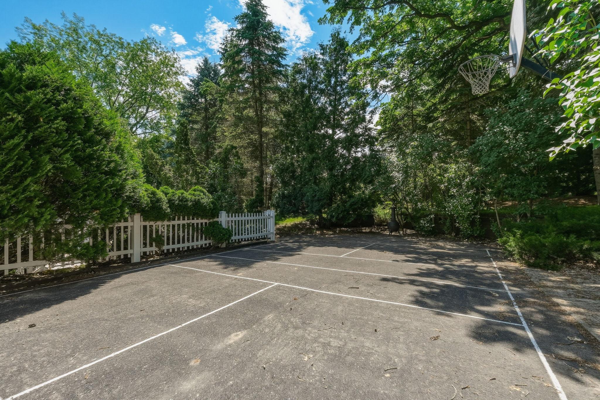 View of Residential at 1364 Chatterton Court, Eagan MN 55123, Eagan (8 of 40) - Mike Wilen | Minnesota Team Real Estate