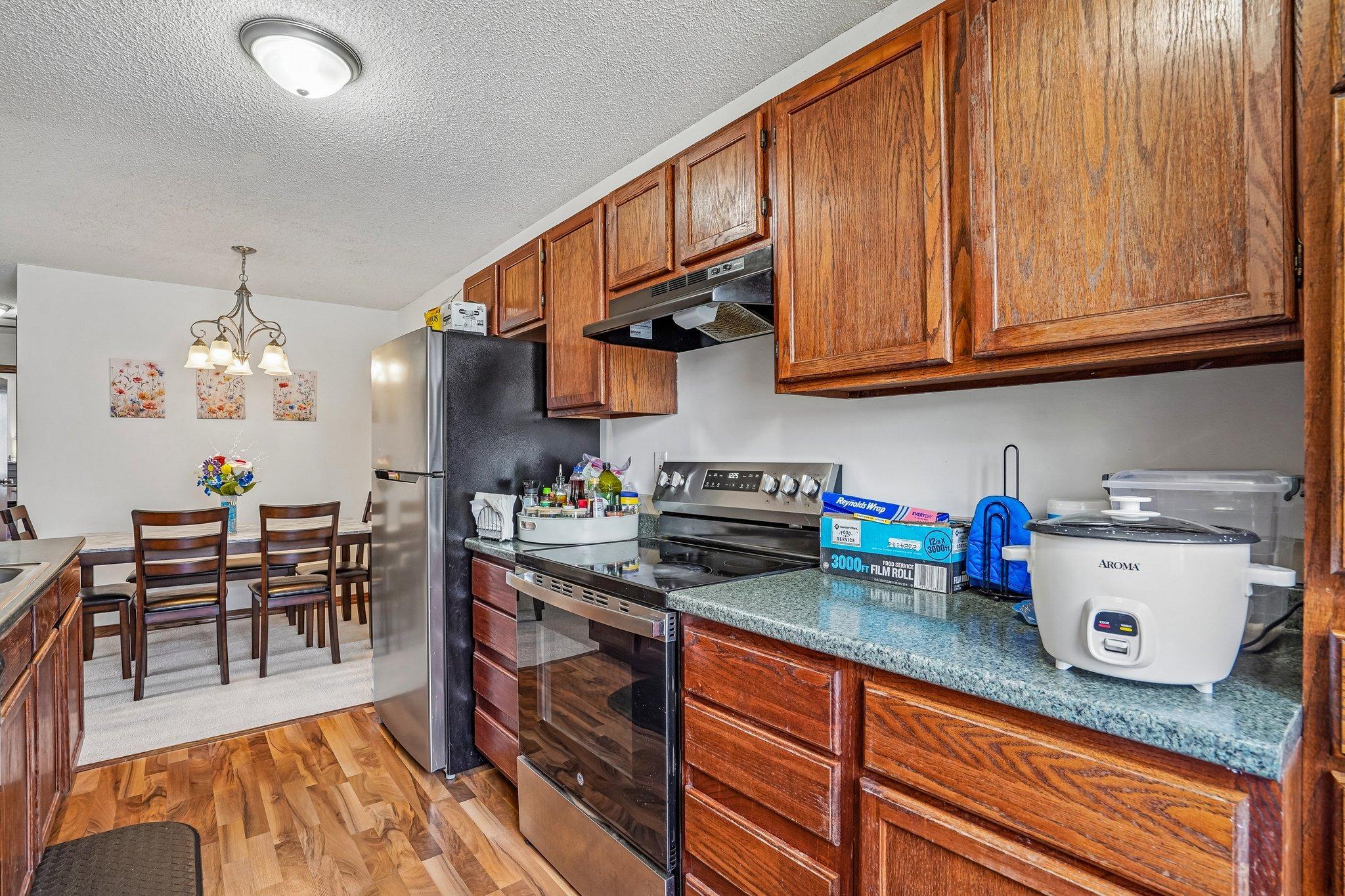 View of Residential at 6627 84th Court, Brooklyn Park MN 55445, Brooklyn Park (15 of 31) - Mike Wilen | Minnesota Team Real Estate
