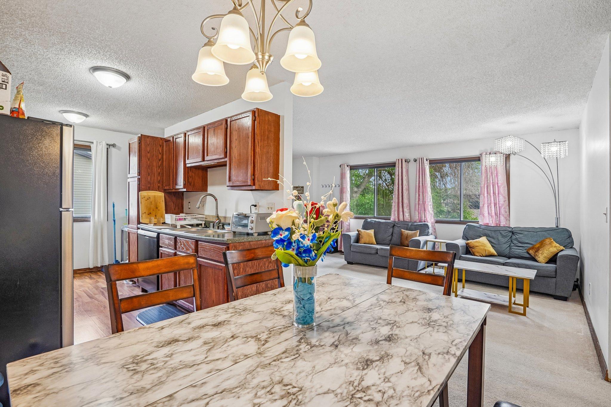 View of Residential at 6627 84th Court, Brooklyn Park MN 55445, Brooklyn Park (10 of 31) - Mike Wilen | Minnesota Team Real Estate