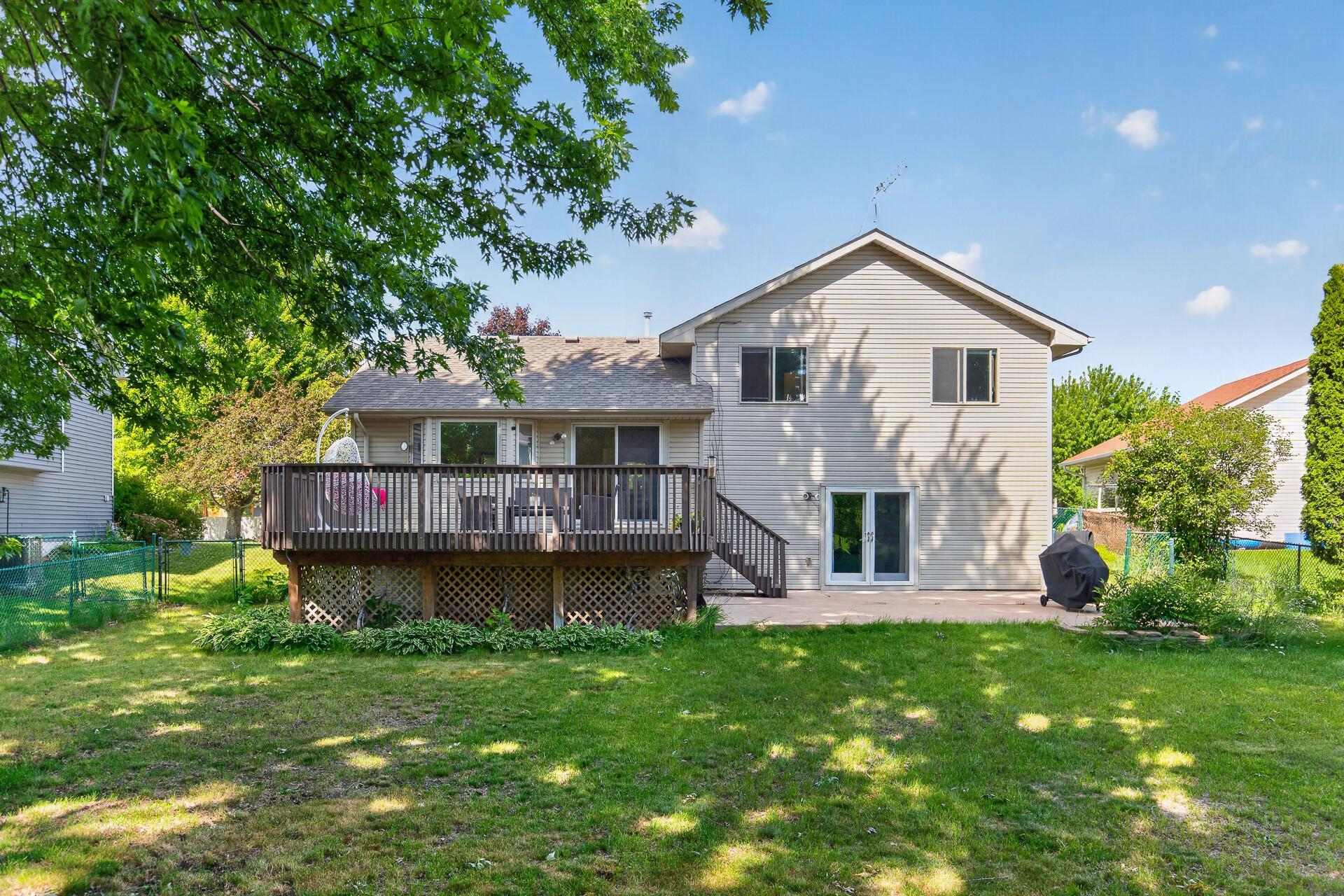 View of Residential at 8725 Queens Gardens, Brooklyn Park MN 55443, Brooklyn Park (24 of 28) - Mike Wilen | Minnesota Team Real Estate