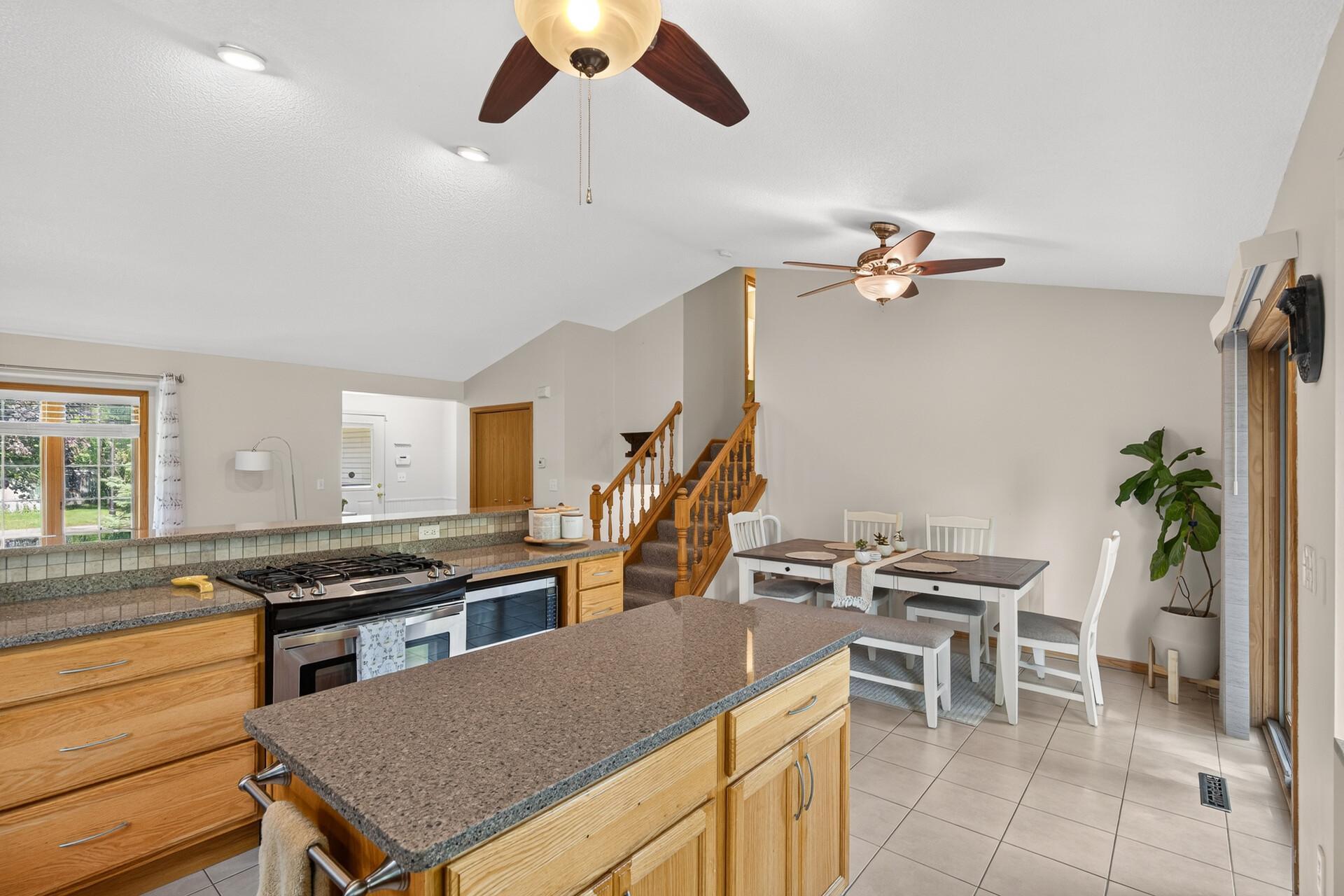 View of Residential at 8725 Queens Gardens, Brooklyn Park MN 55443, Brooklyn Park (6 of 28) - Mike Wilen | Minnesota Team Real Estate