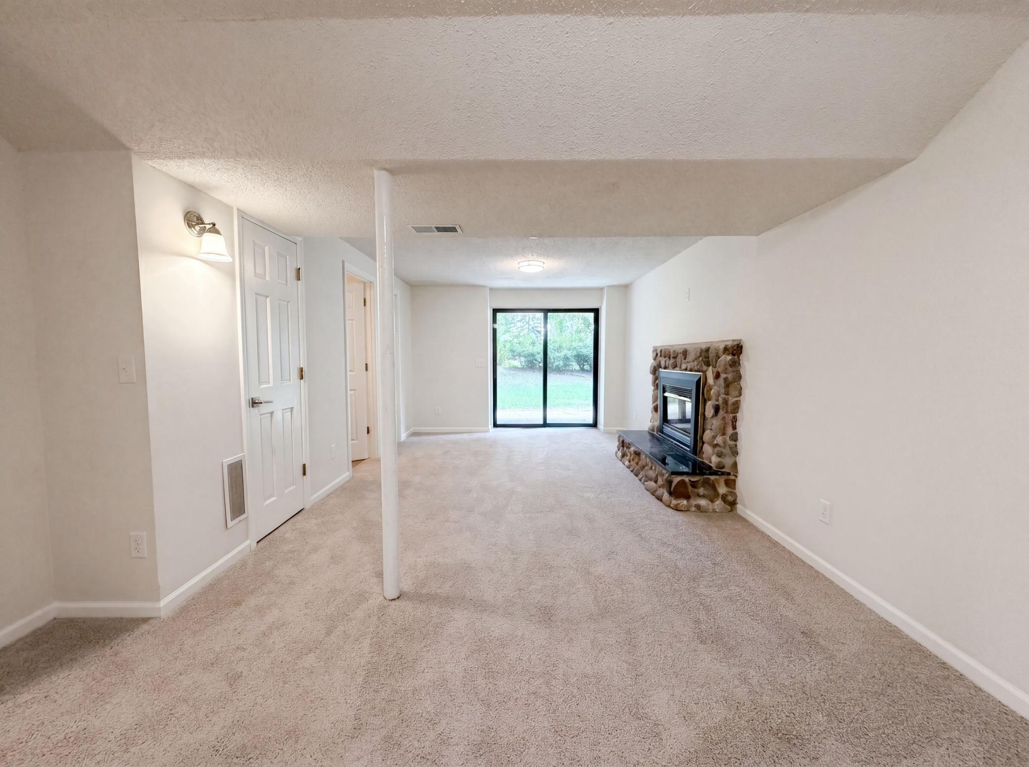 View of Residential at 13637 Heather Hills Drive, Burnsville MN 55337, Burnsville (15 of 18) - Mike Wilen | Minnesota Team Real Estate