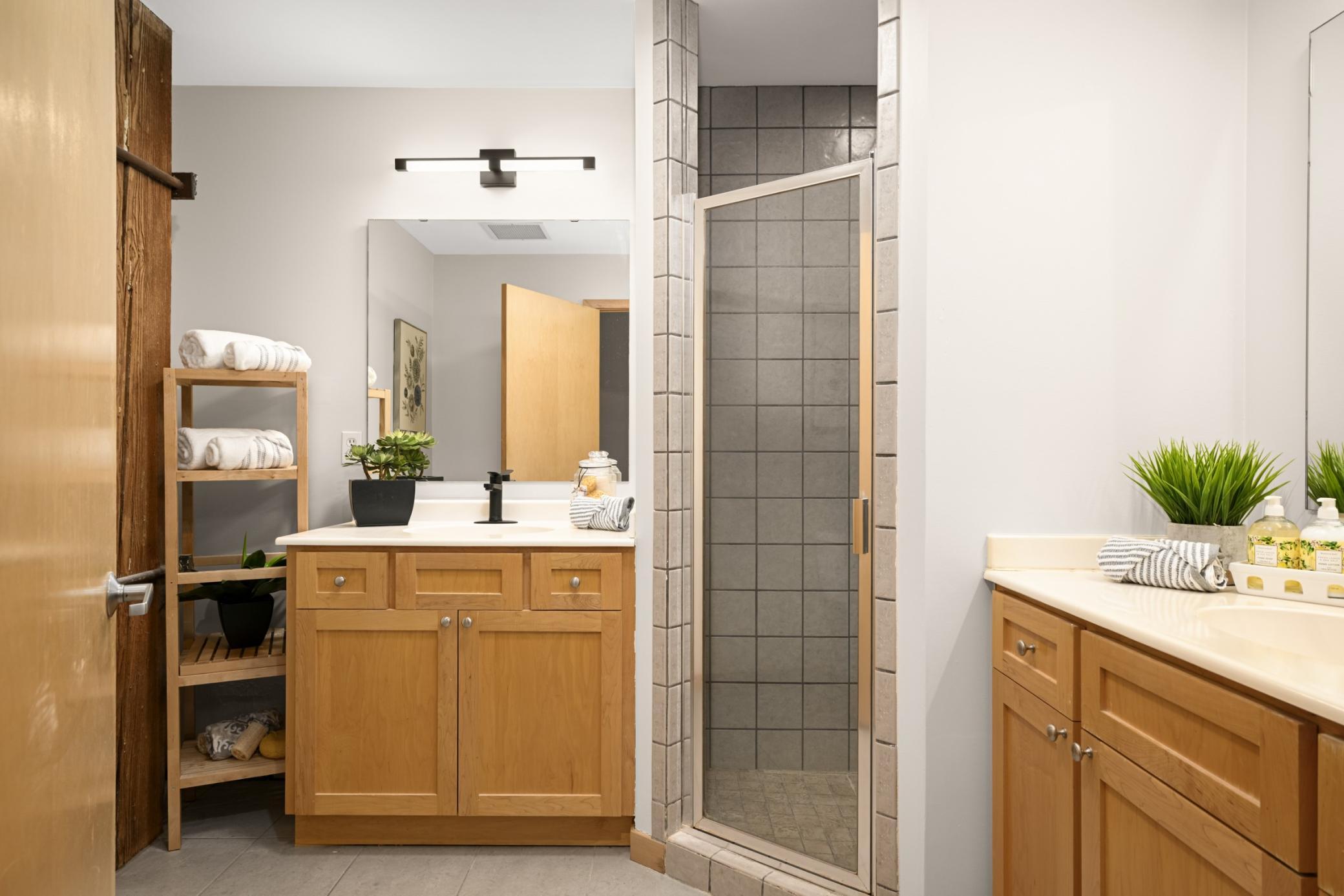 View of Residential at 607 Washington Avenue #204, Minneapolis MN 55415, Minneapolis (12 of 22) - Mike Wilen | Minnesota Team Real Estate