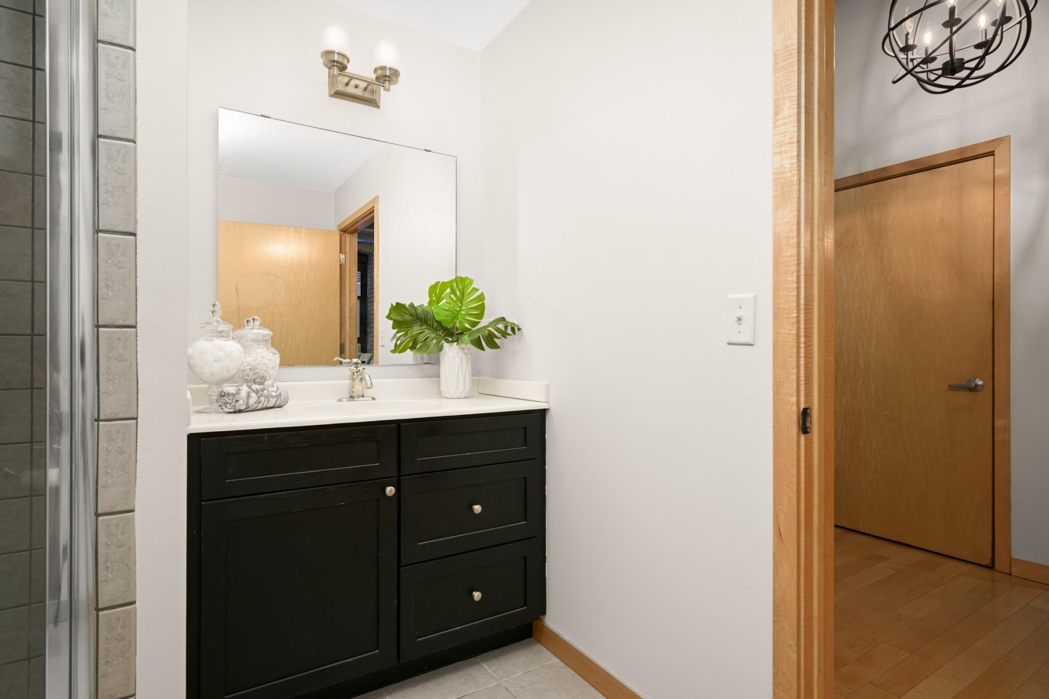 View of Residential at 607 Washington Avenue #204, Minneapolis MN 55415, Minneapolis (8 of 22) - Mike Wilen | Minnesota Team Real Estate