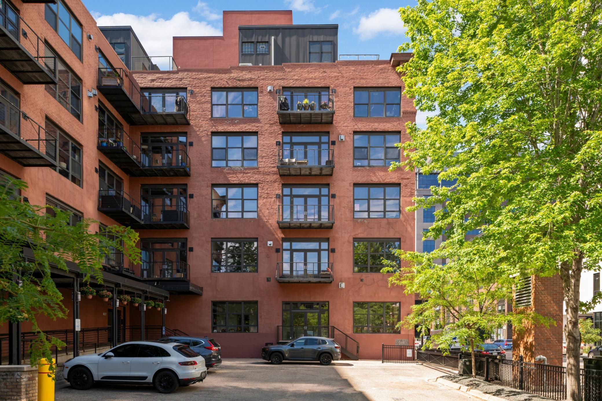 View of Residential at 607 Washington Avenue #204, Minneapolis MN 55415, Minneapolis (17 of 22) - Mike Wilen | Minnesota Team Real Estate