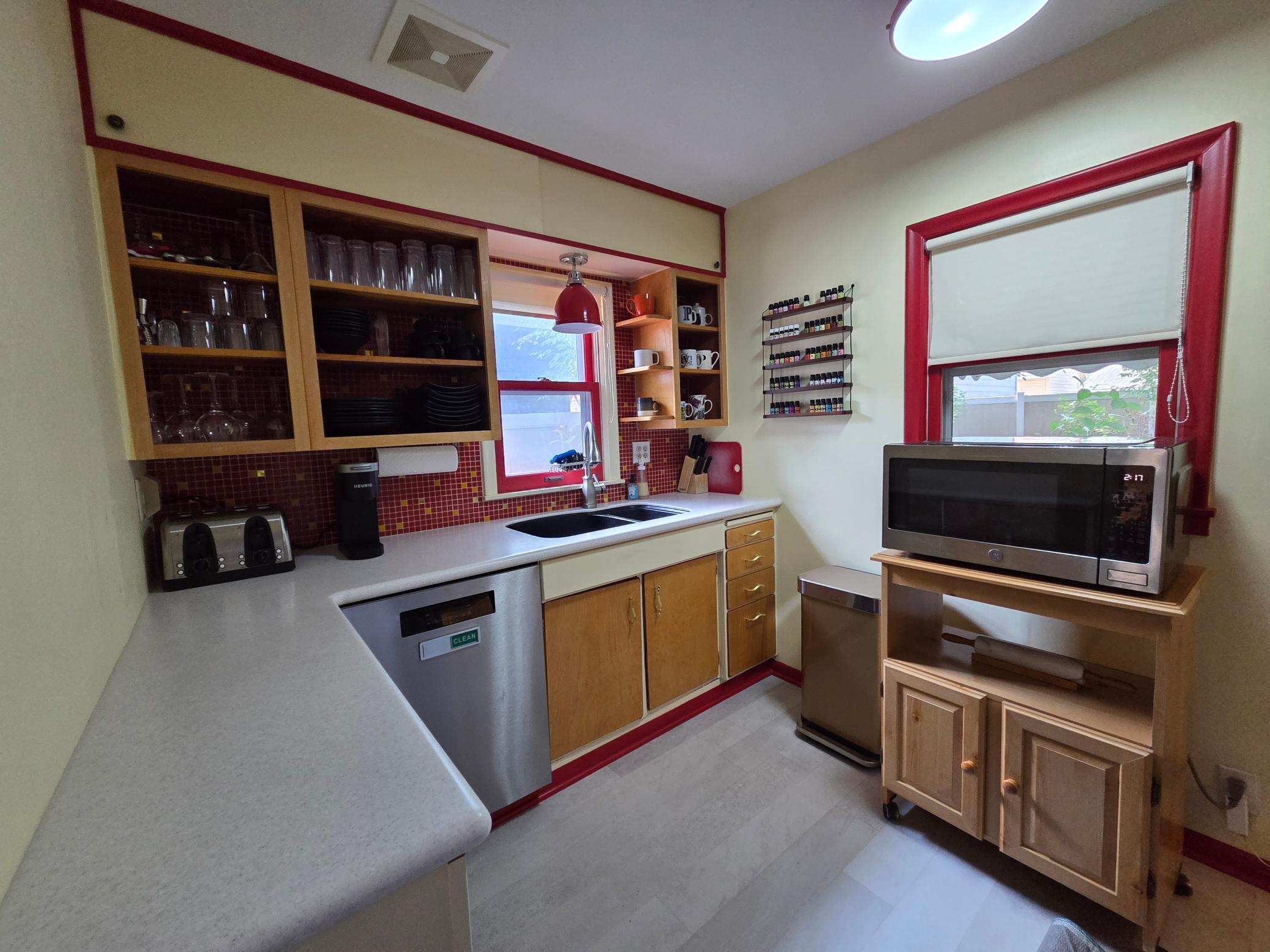 View of Residential at 5610 37th Avenue, Minneapolis MN 55417, Minneapolis (13 of 59) - Mike Wilen | Minnesota Team Real Estate