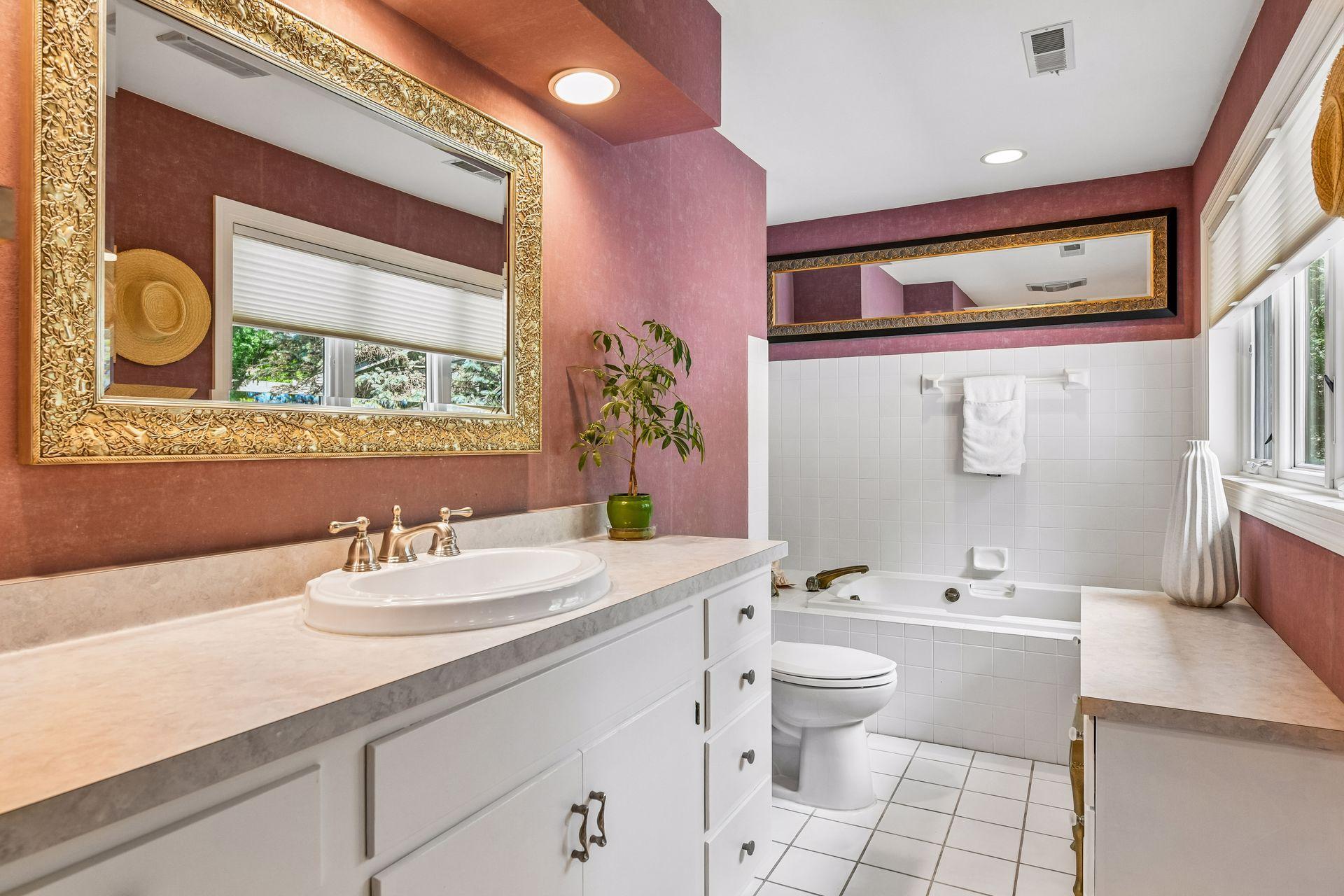View of Residential at 1140 Hollybrook Drive, Wayzata MN 55391, Wayzata (43 of 59) - Mike Wilen | Minnesota Team Real Estate