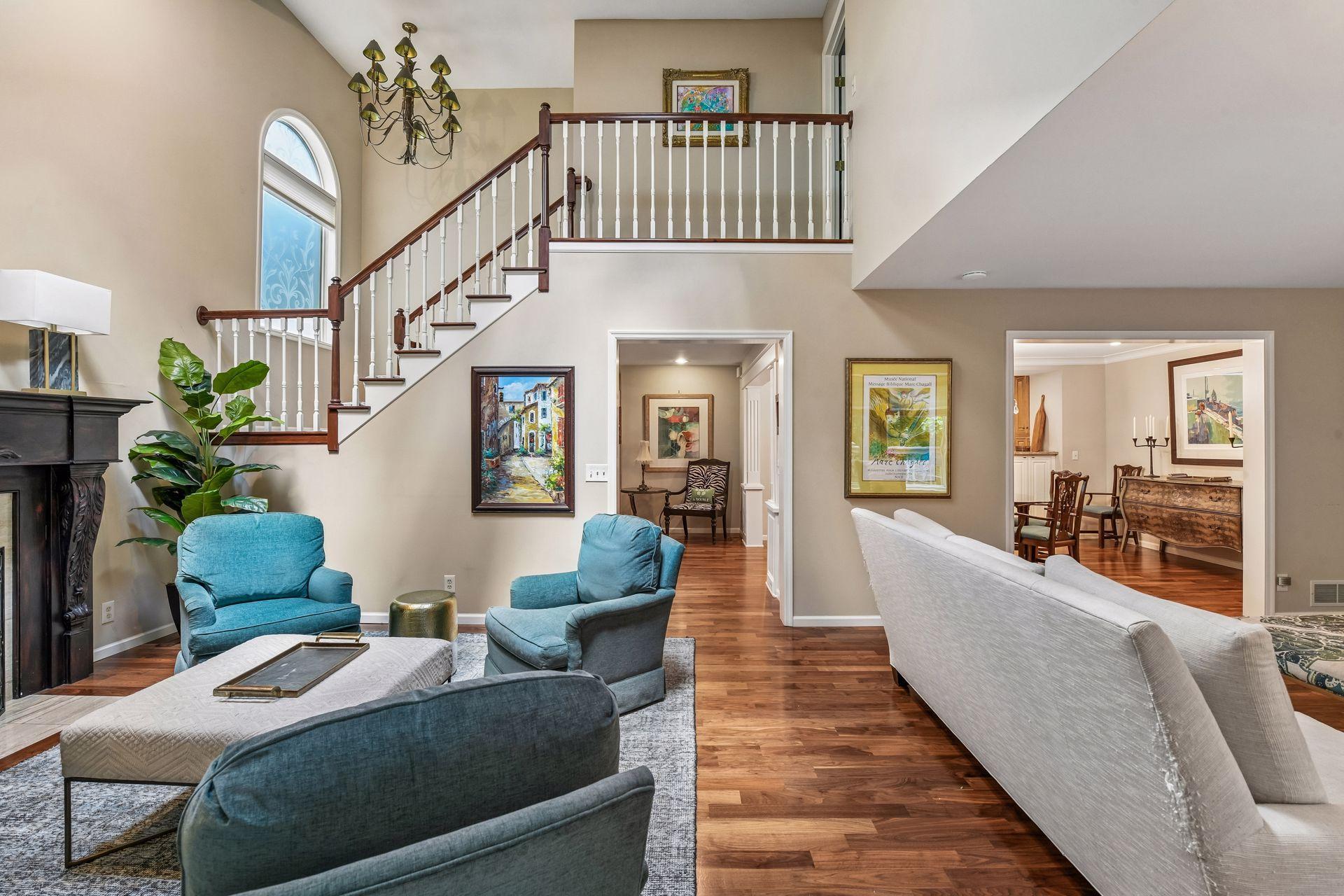View of Residential at 1140 Hollybrook Drive, Wayzata MN 55391, Wayzata (8 of 59) - Mike Wilen | Minnesota Team Real Estate