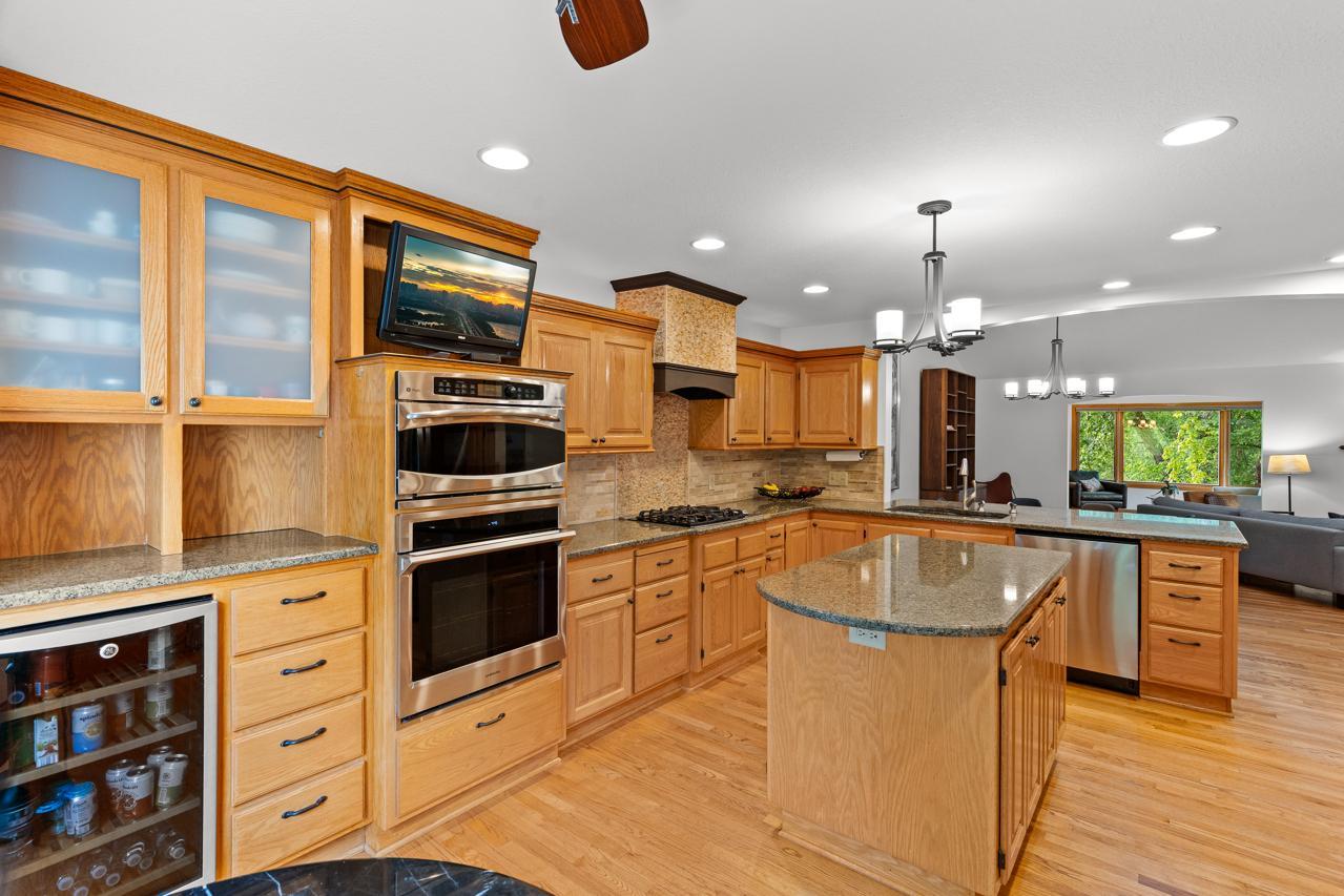 View of Residential at 9974 Old Wagon Trail, Eden Prairie MN 55347, Eden Prairie (6 of 54) - Mike Wilen | Minnesota Team Real Estate