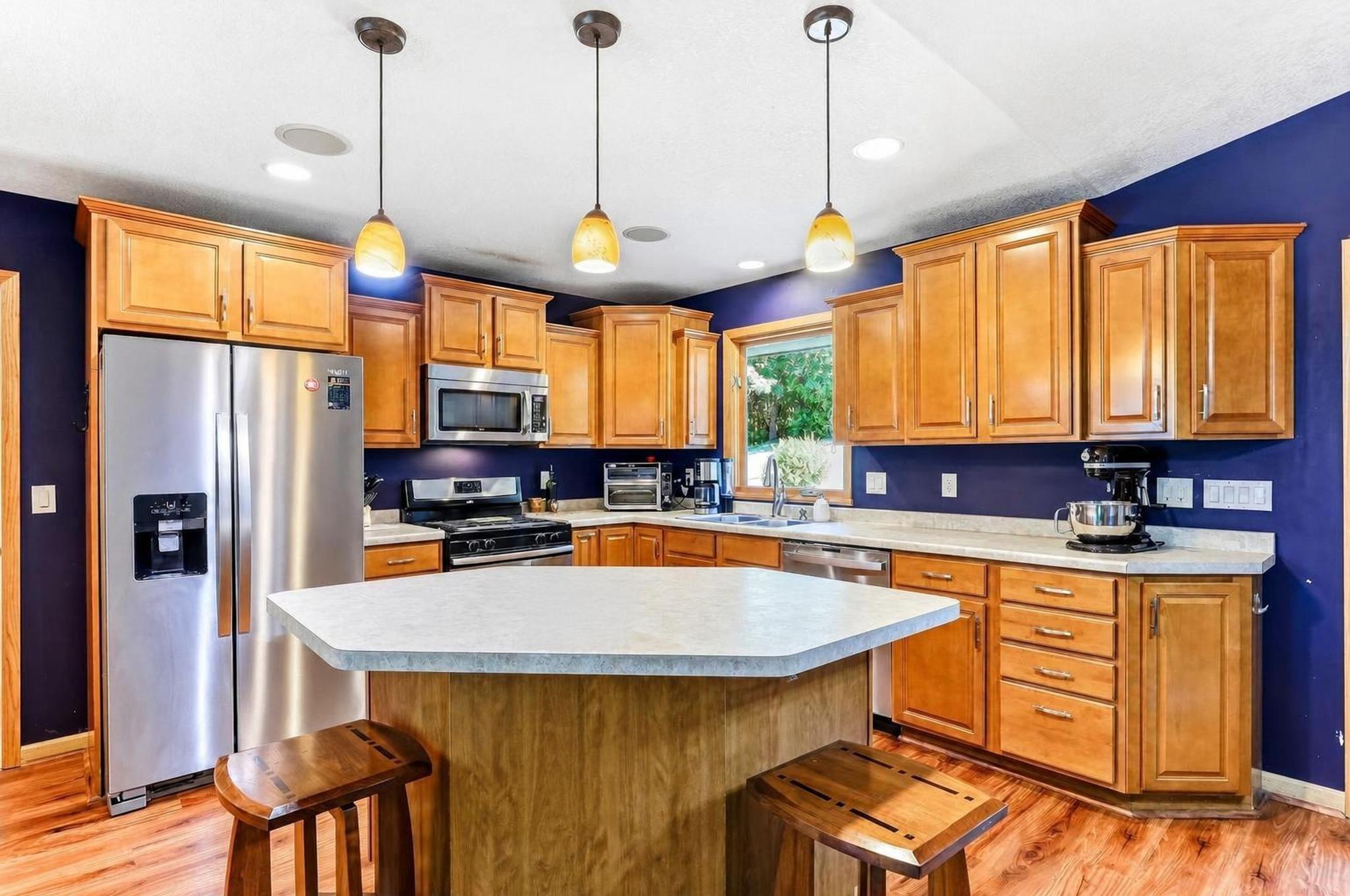 View of Residential at 8594 Underwood Lane, Maple Grove MN 55369, Maple Grove (6 of 24) - Mike Wilen | Minnesota Team Real Estate