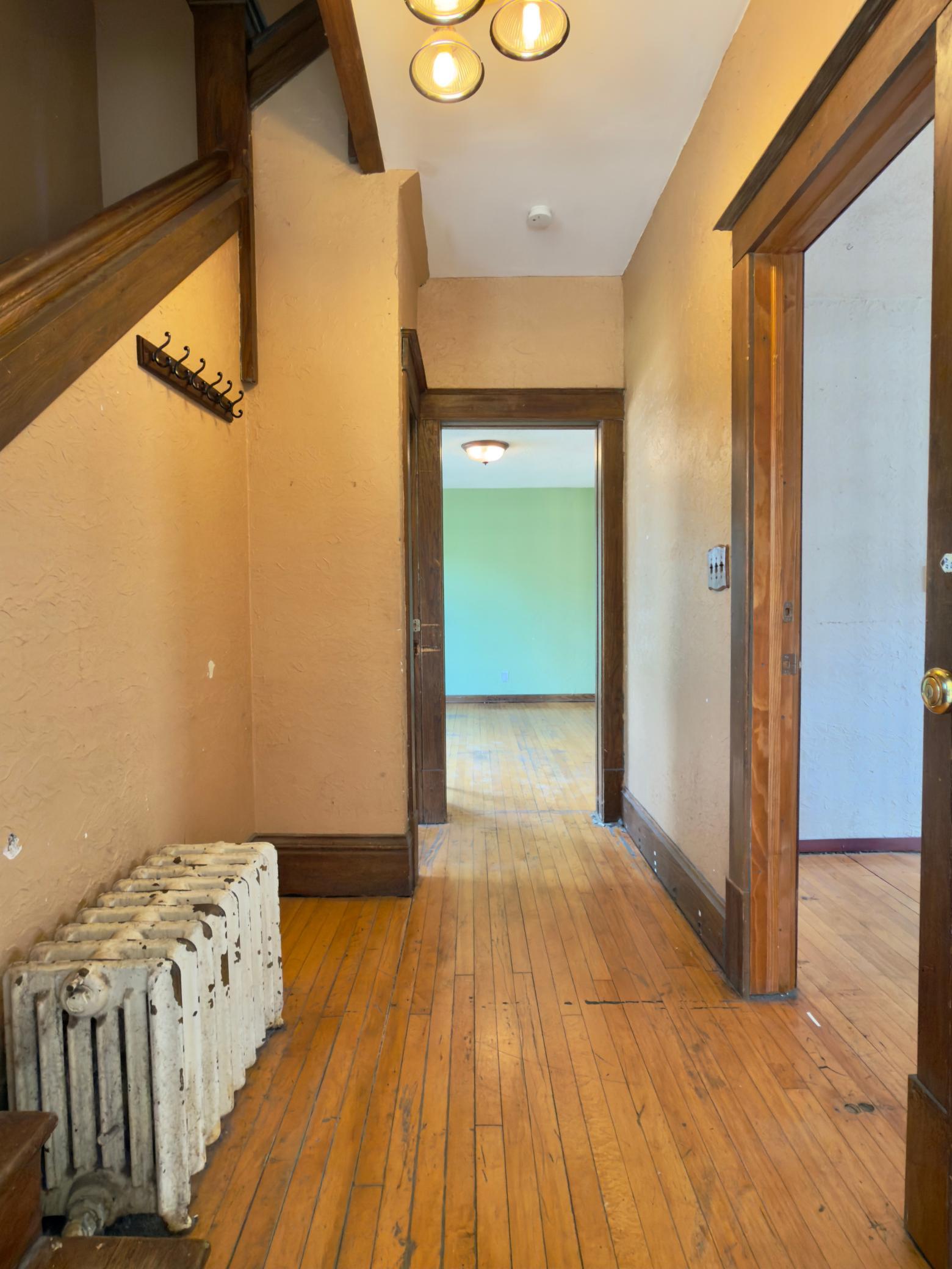 View of Residential at 878 22nd Avenue, Minneapolis MN 55414, Minneapolis (42 of 65) - Mike Wilen | Minnesota Team Real Estate