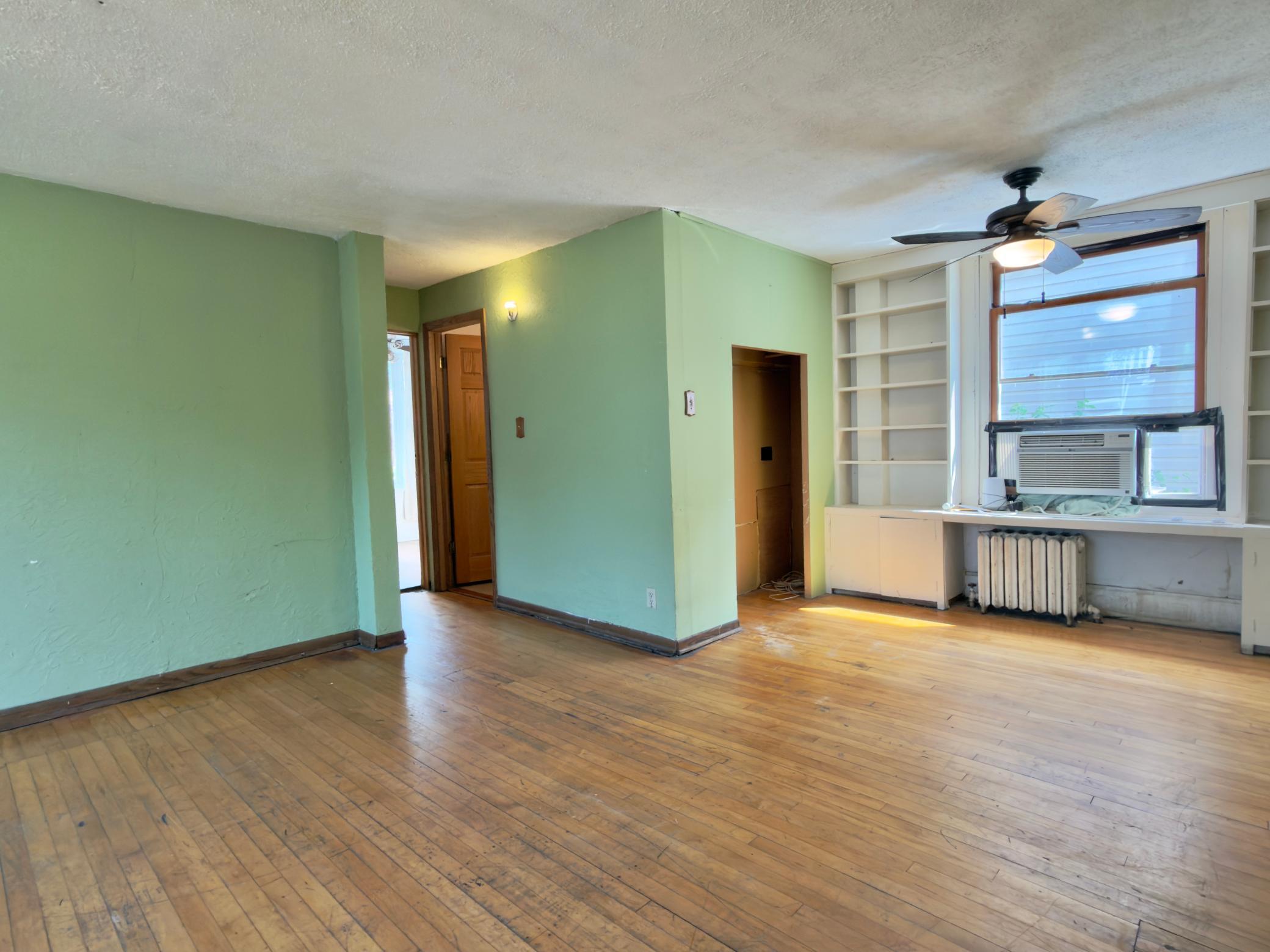 View of Residential at 878 22nd Avenue, Minneapolis MN 55414, Minneapolis (37 of 65) - Mike Wilen | Minnesota Team Real Estate