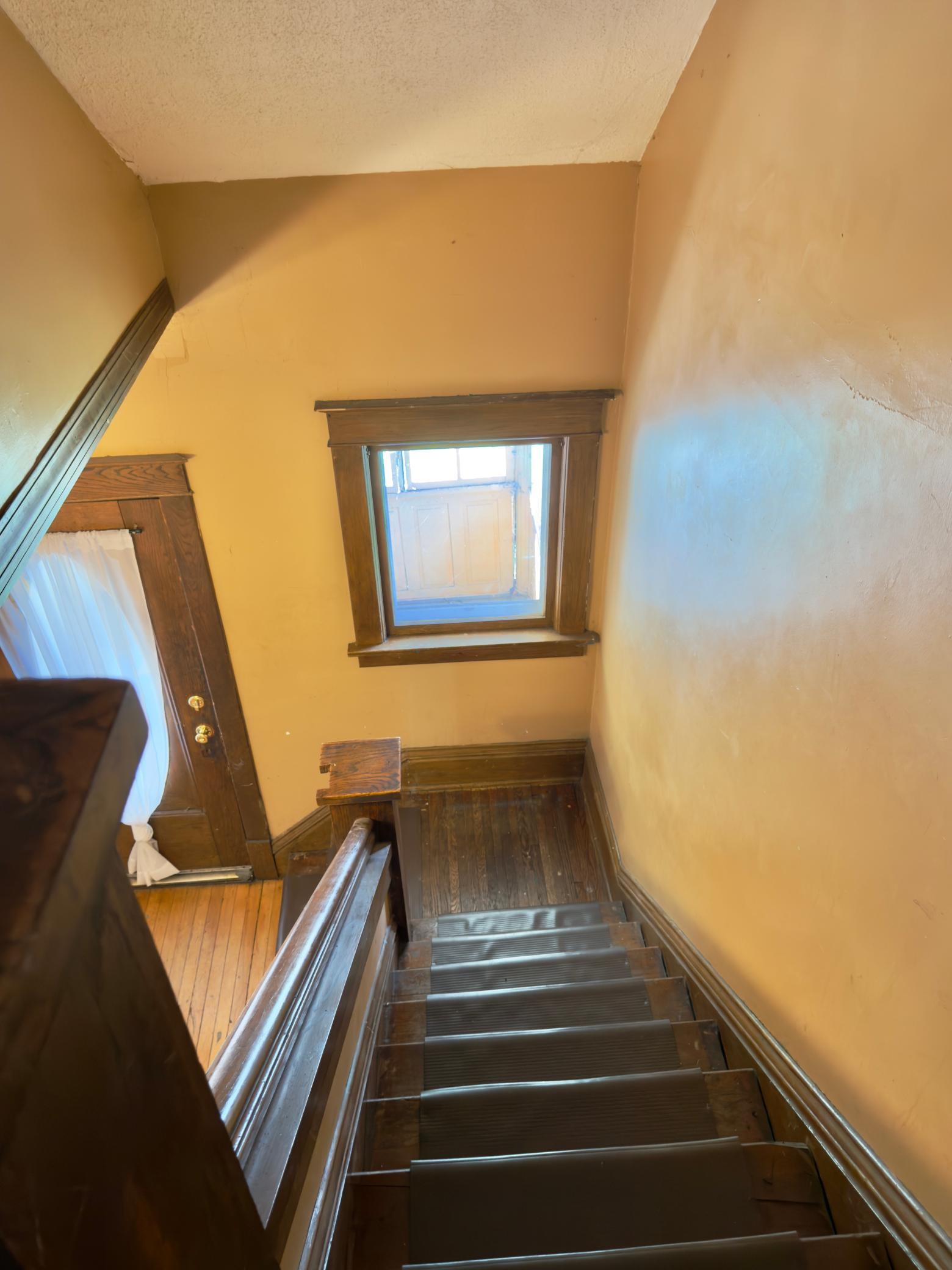 View of Residential at 878 22nd Avenue, Minneapolis MN 55414, Minneapolis (23 of 65) - Mike Wilen | Minnesota Team Real Estate