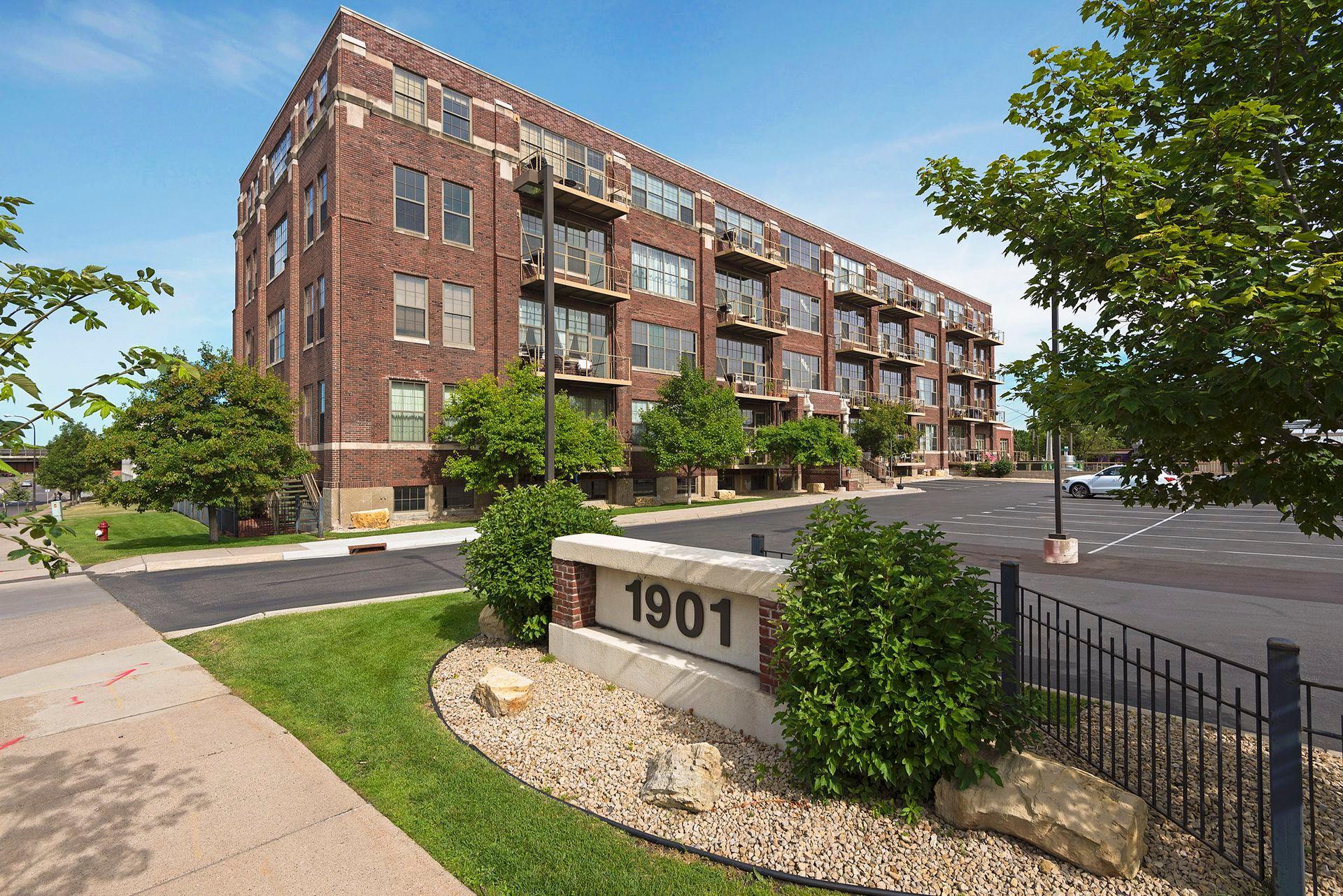 View of Residential at 1901 Hennepin Avenue #305, Minneapolis MN 55413, Minneapolis - Mike Wilen | Minnesota Team Real Estate
