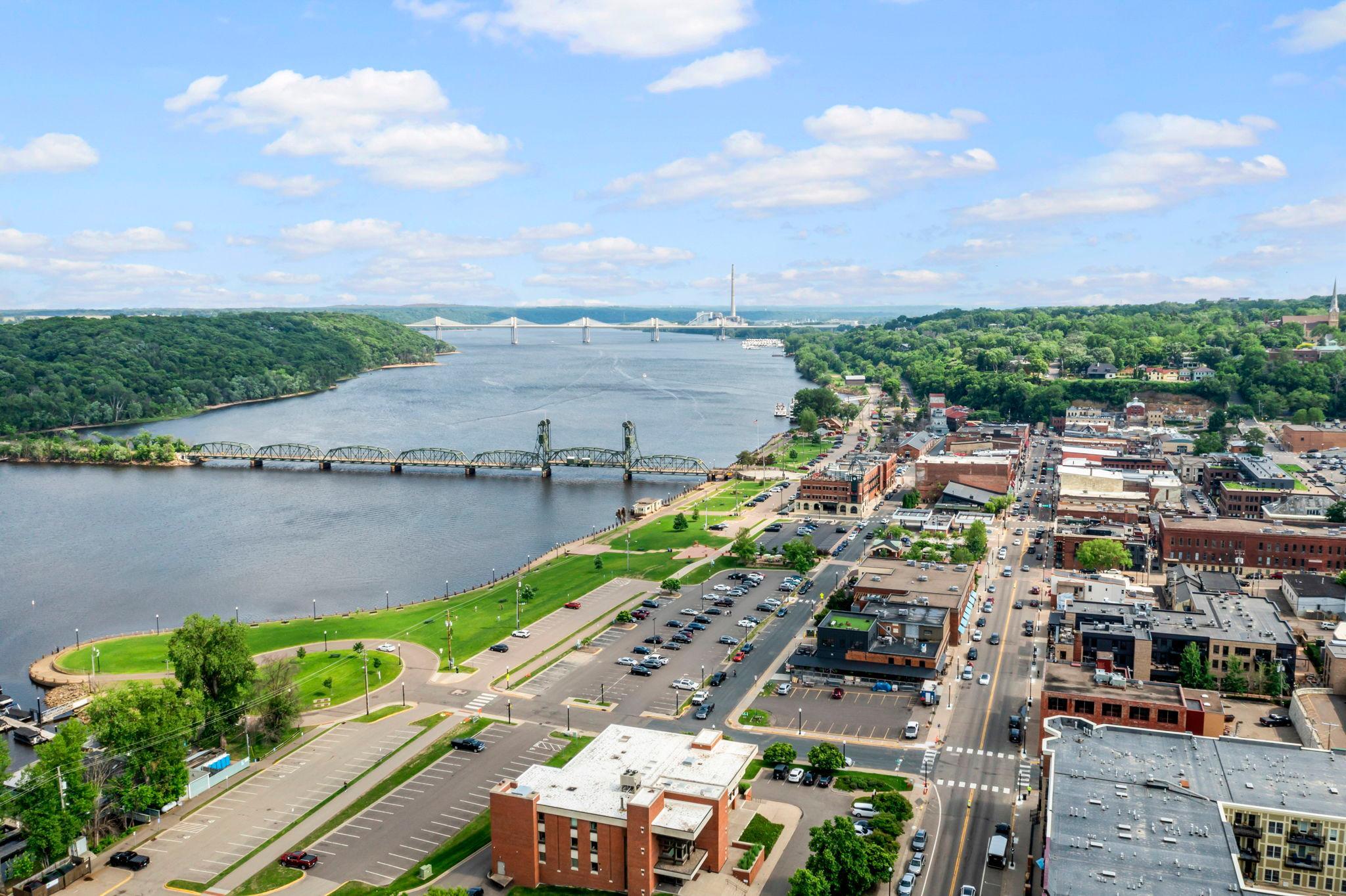 View of Residential Income at 417 Harriet Street, Stillwater MN 55082, Stillwater (35 of 39) - Mike Wilen | Minnesota Team Real Estate