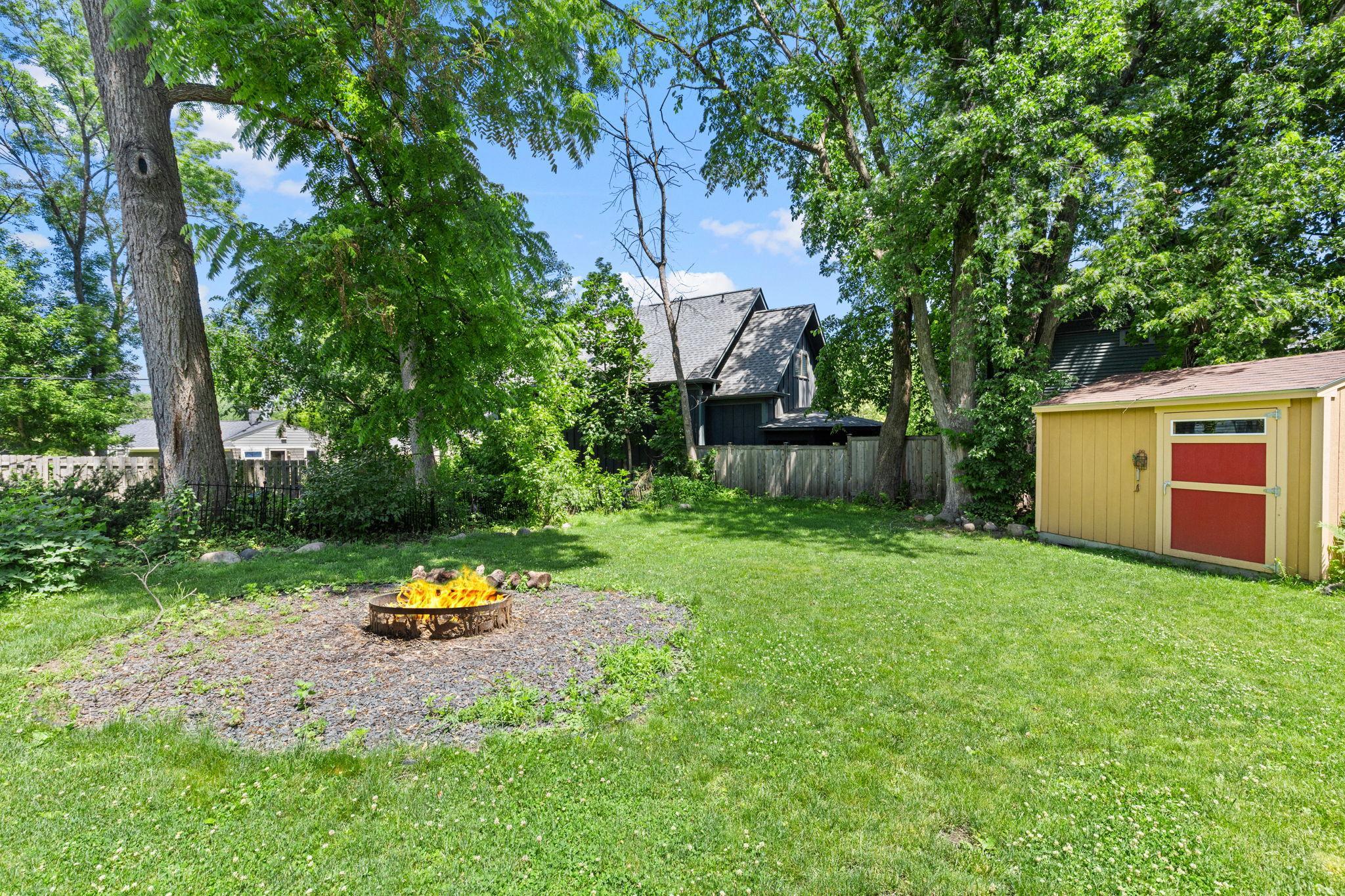 View of Residential Income at 417 Harriet Street, Stillwater MN 55082, Stillwater (30 of 39) - Mike Wilen | Minnesota Team Real Estate