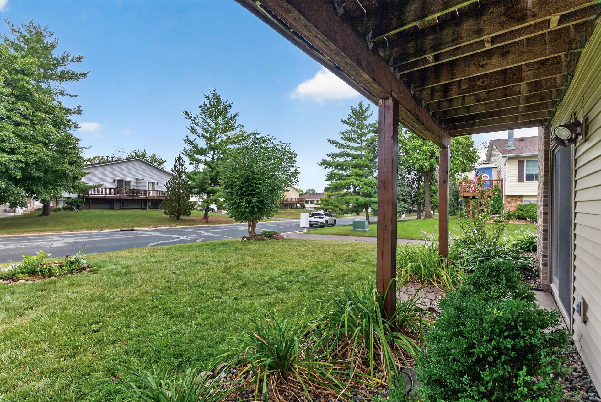 View of Residential at 4480 Clover Lane #A, Eagan MN 55122, Eagan (35 of 37) - Mike Wilen | Minnesota Team Real Estate