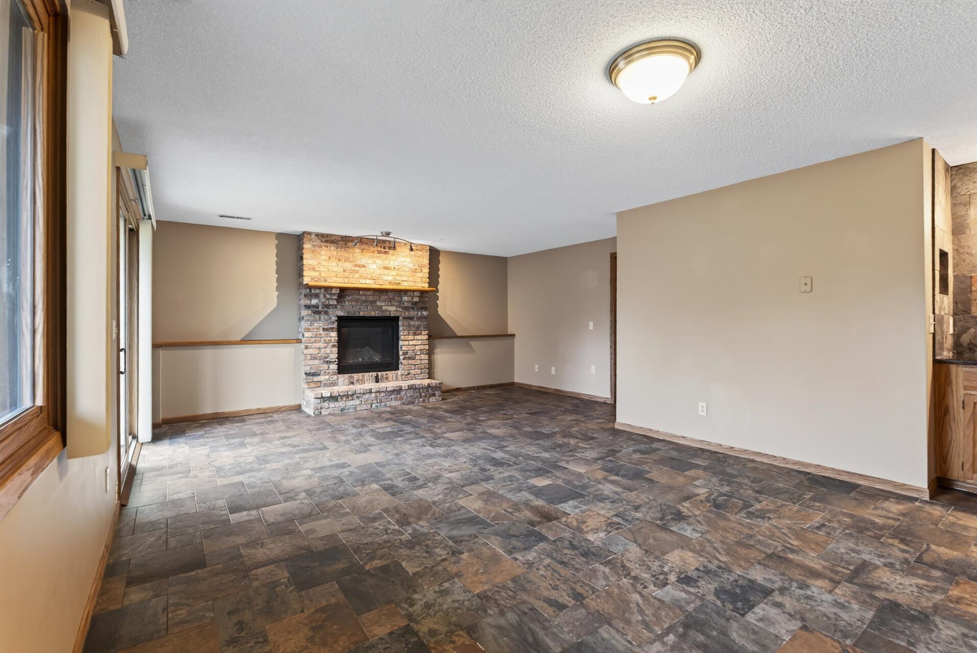 View of Residential at 4480 Clover Lane #A, Eagan MN 55122, Eagan (31 of 37) - Mike Wilen | Minnesota Team Real Estate