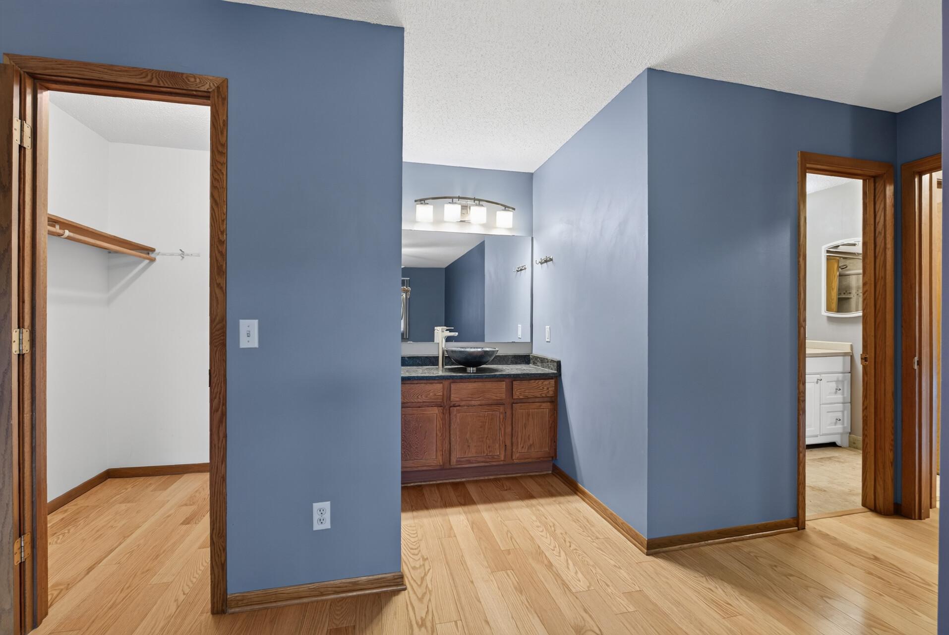 View of Residential at 4480 Clover Lane #A, Eagan MN 55122, Eagan (25 of 37) - Mike Wilen | Minnesota Team Real Estate