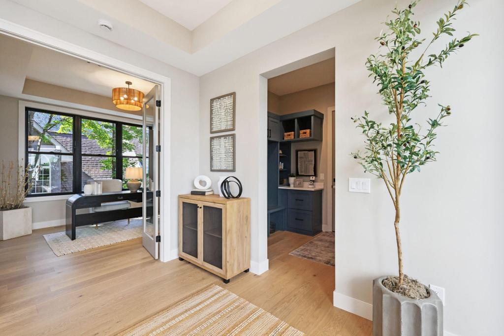 View of Residential at 3061 Lake Shore Boulevard, Minnetonka MN 55391, Minnetonka (55 of 78) - Mike Wilen | Minnesota Team Real Estate