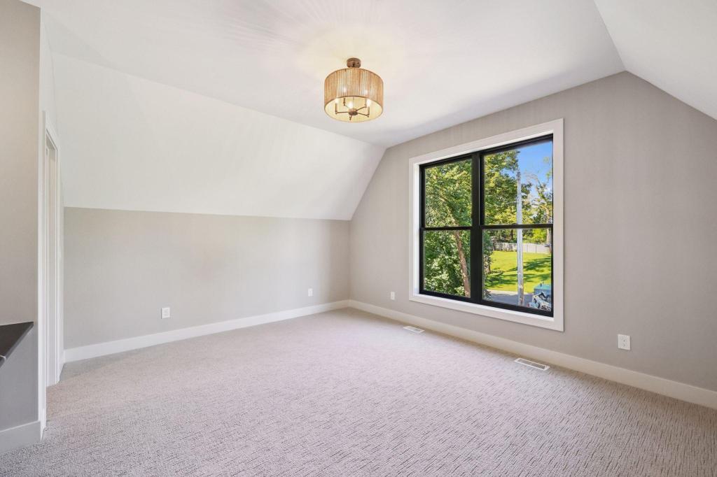 View of Residential at 3061 Lake Shore Boulevard, Minnetonka MN 55391, Minnetonka (35 of 78) - Mike Wilen | Minnesota Team Real Estate