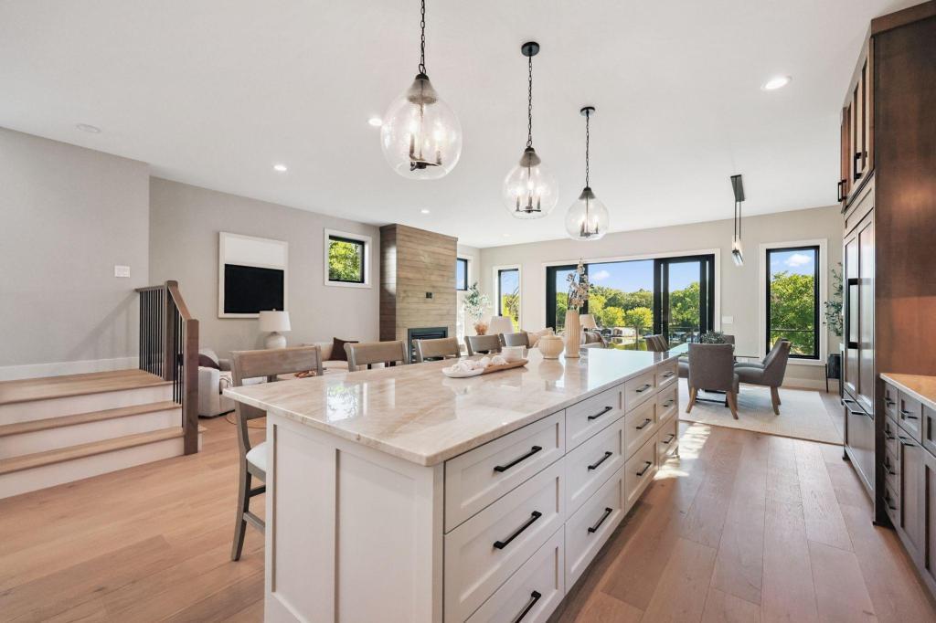 View of Residential at 3061 Lake Shore Boulevard, Minnetonka MN 55391, Minnetonka (9 of 78) - Mike Wilen | Minnesota Team Real Estate