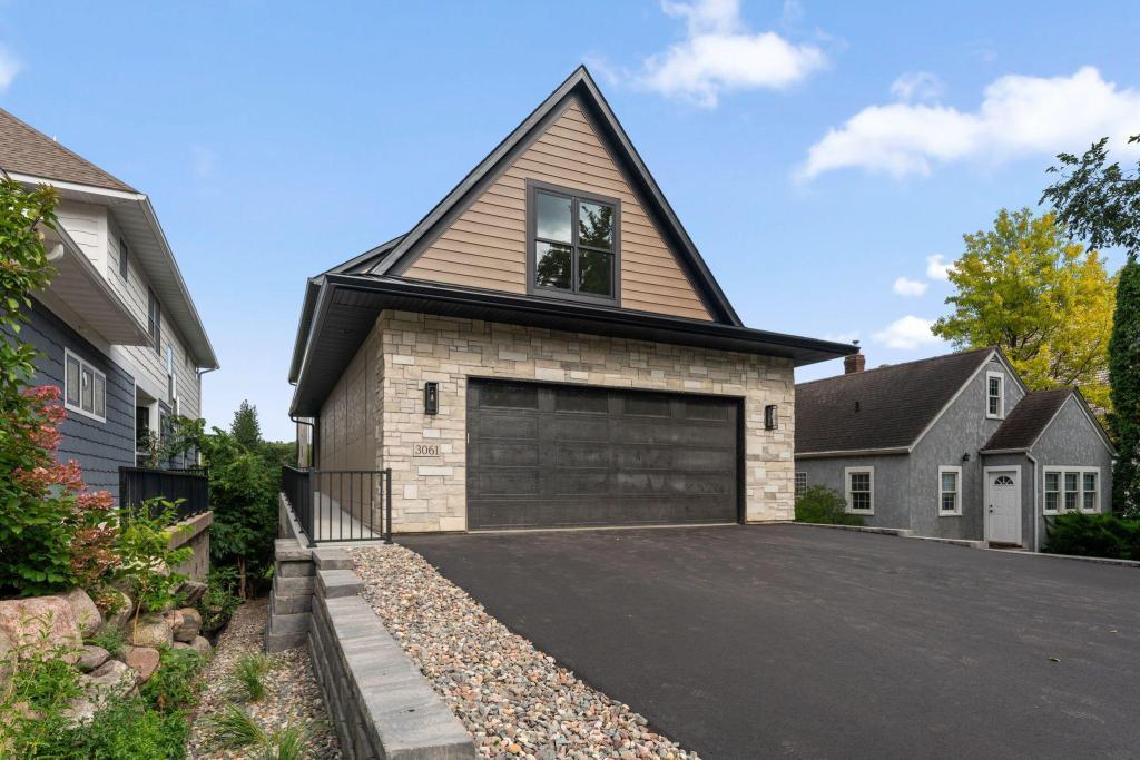 View of Residential at 3061 Lake Shore Boulevard, Minnetonka MN 55391, Minnetonka (75 of 78) - Mike Wilen | Minnesota Team Real Estate