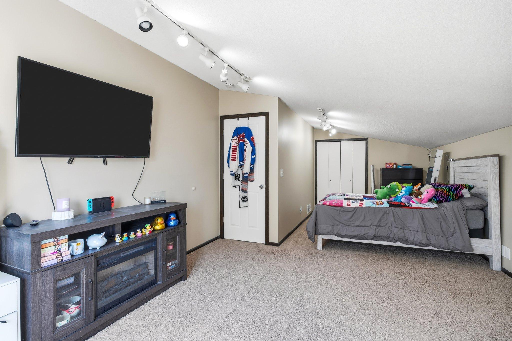 View of Residential at 6575 Crosby Avenue, Inver Grove Heights MN 55076, Inver Grove Heights (13 of 36) - Mike Wilen | Minnesota Team Real Estate