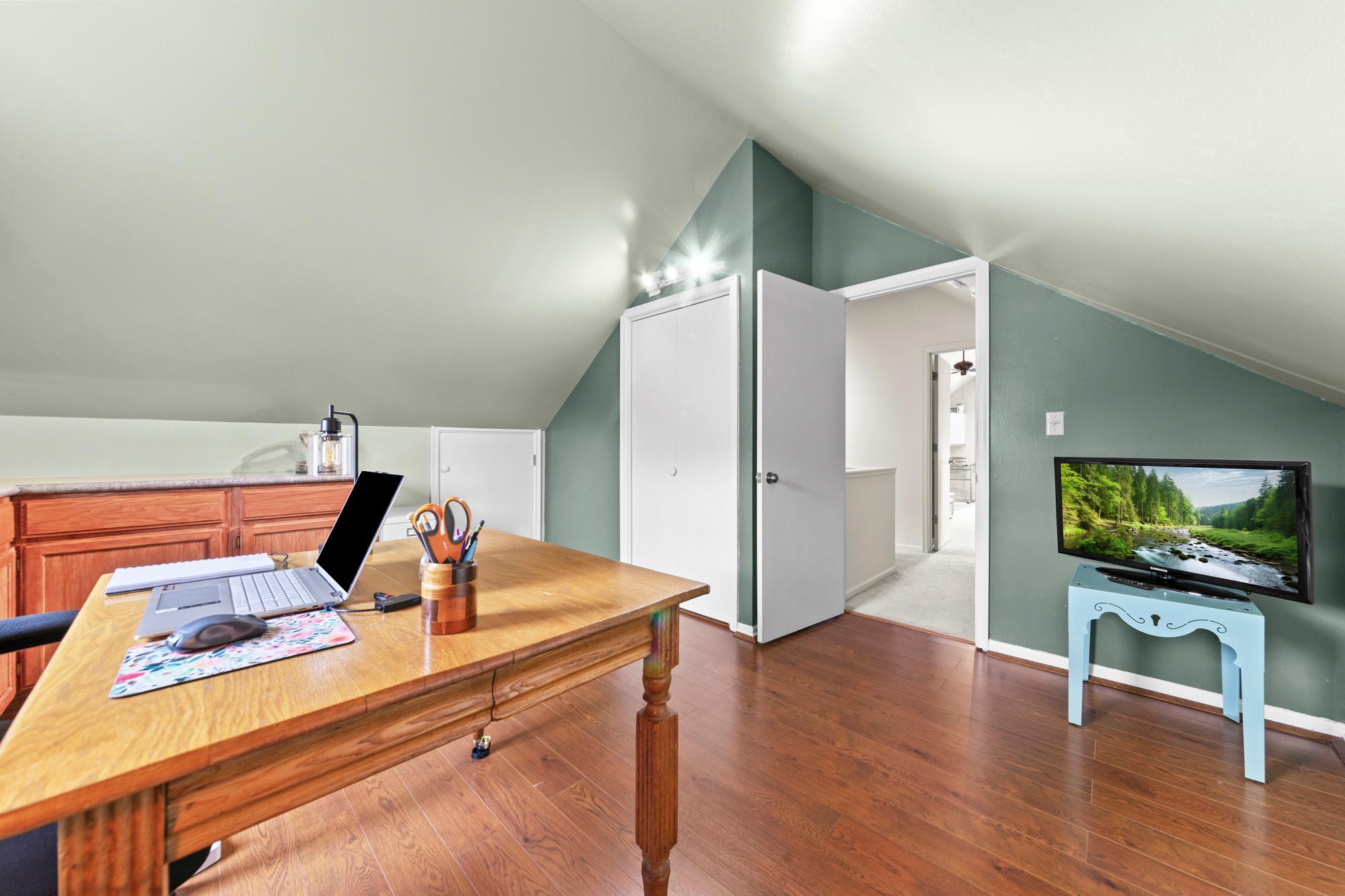 View of Residential at 3147 Webster Avenue, Saint Louis Park MN 55416, Saint Louis Park (14 of 42) - Mike Wilen | Minnesota Team Real Estate