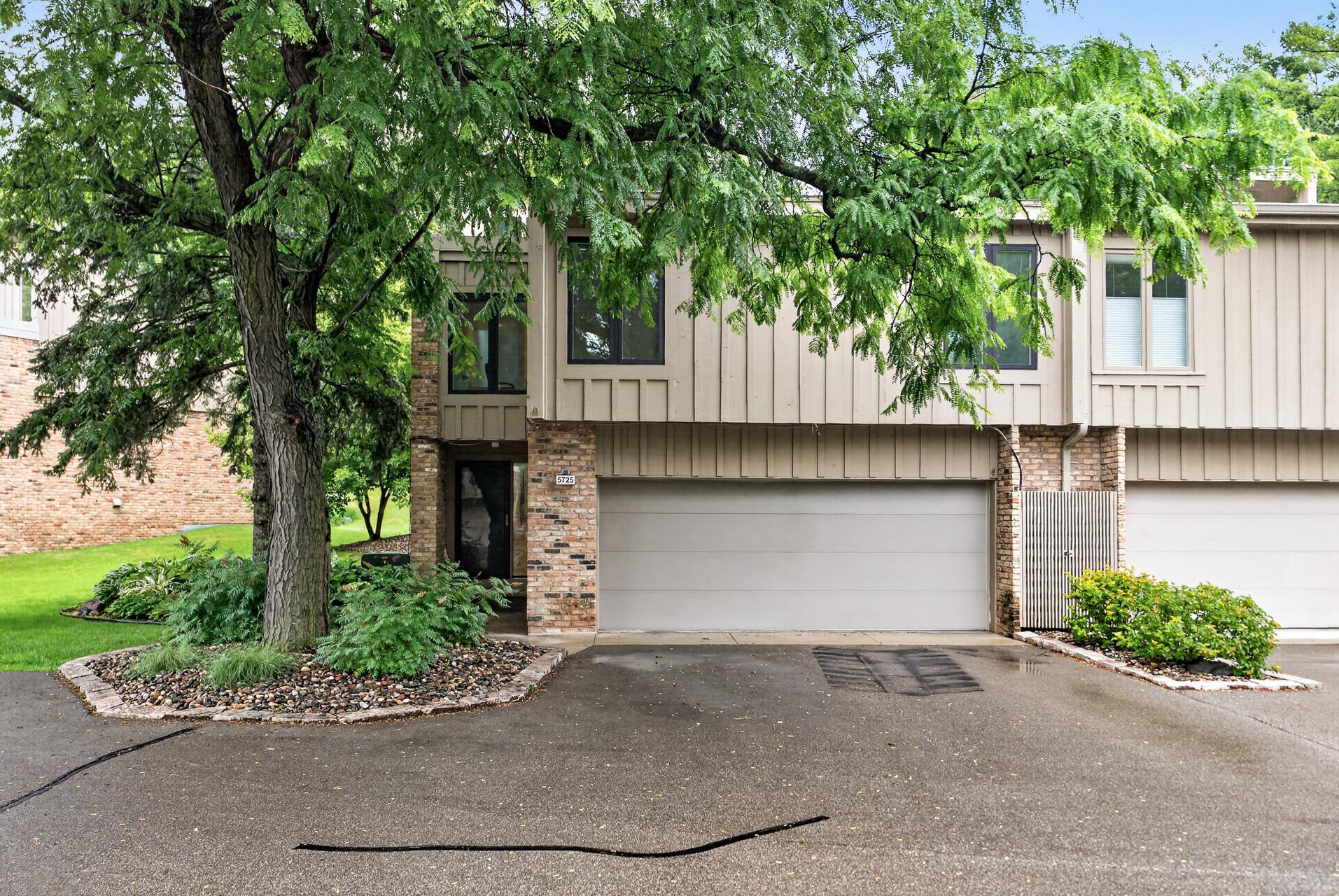 View of Residential at 5725 Duncan Lane, Edina MN 55436, Edina (3 of 35) - Mike Wilen | Minnesota Team Real Estate