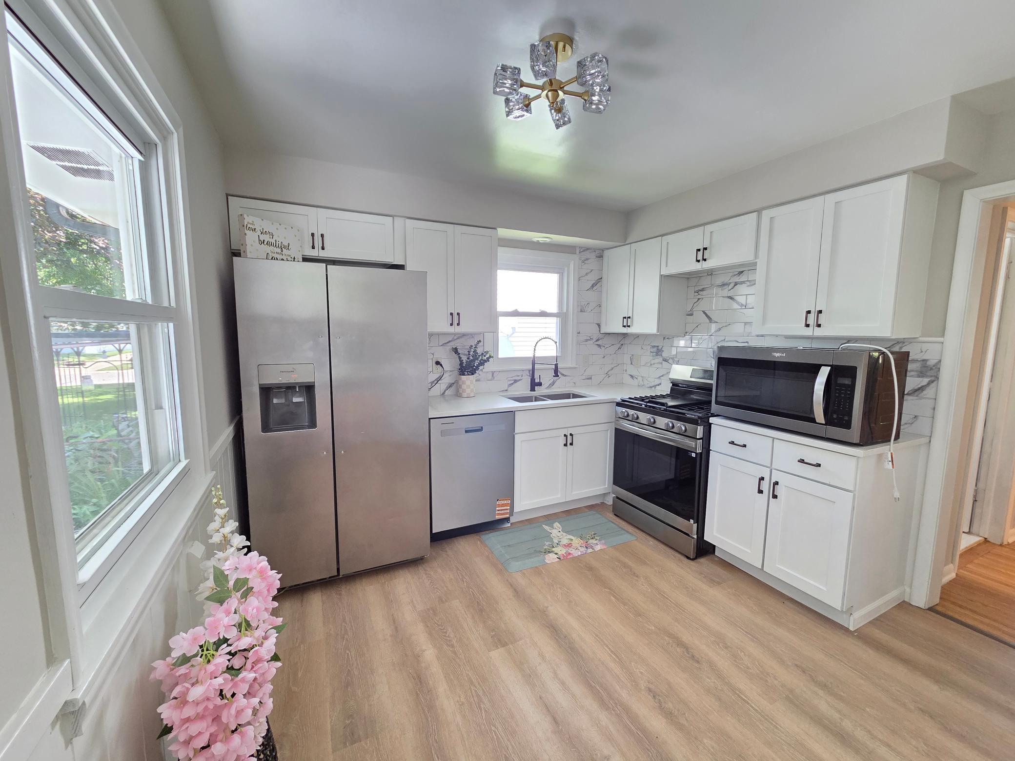 View of Residential at 7508 Portland Avenue, Richfield MN 55423, Richfield (8 of 28) - Mike Wilen | Minnesota Team Real Estate