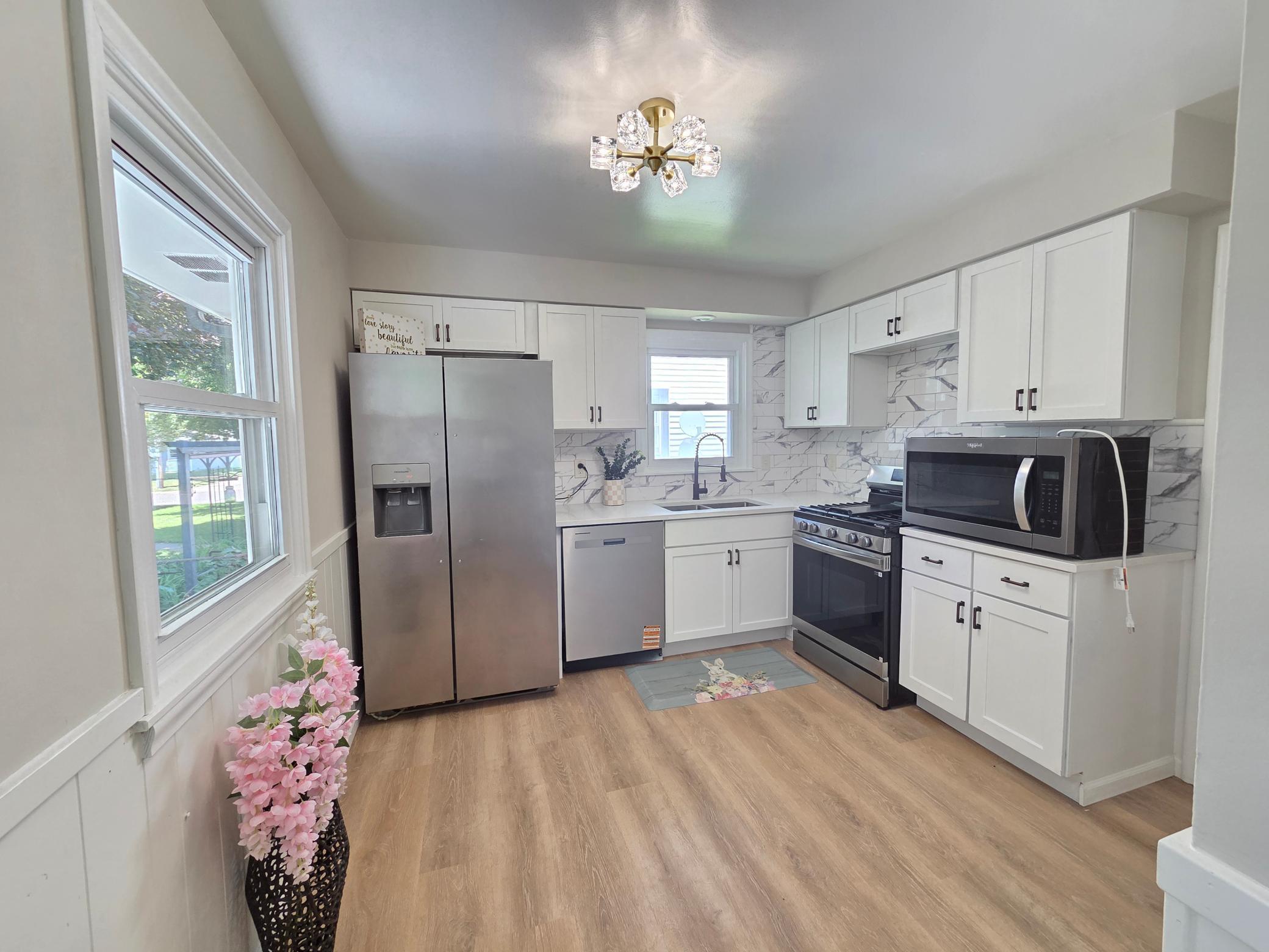 View of Residential at 7508 Portland Avenue, Richfield MN 55423, Richfield (11 of 28) - Mike Wilen | Minnesota Team Real Estate