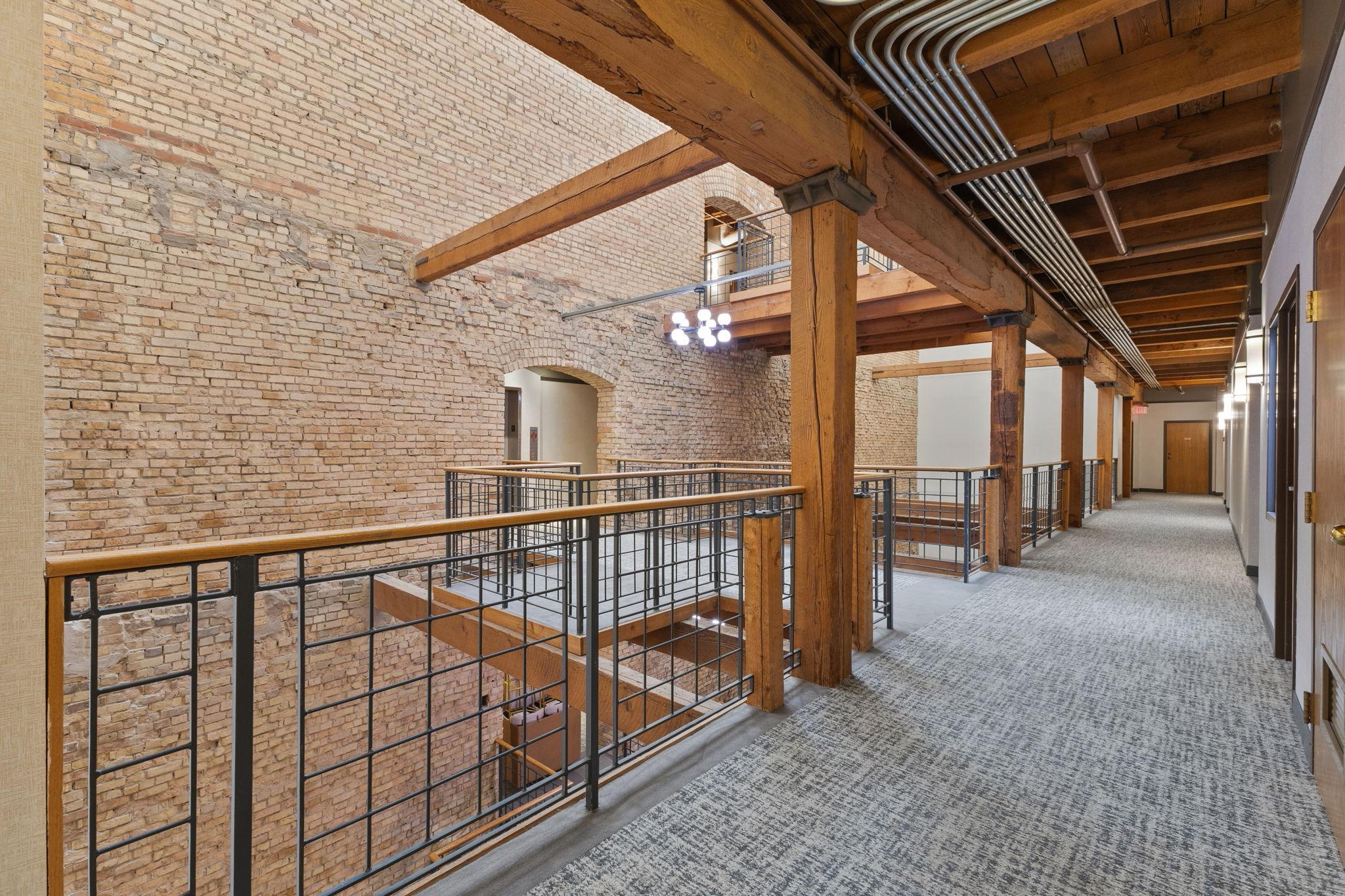 View of Residential at 400 1st Street #514, Minneapolis MN 55401, Minneapolis (19 of 28) - Mike Wilen | Minnesota Team Real Estate