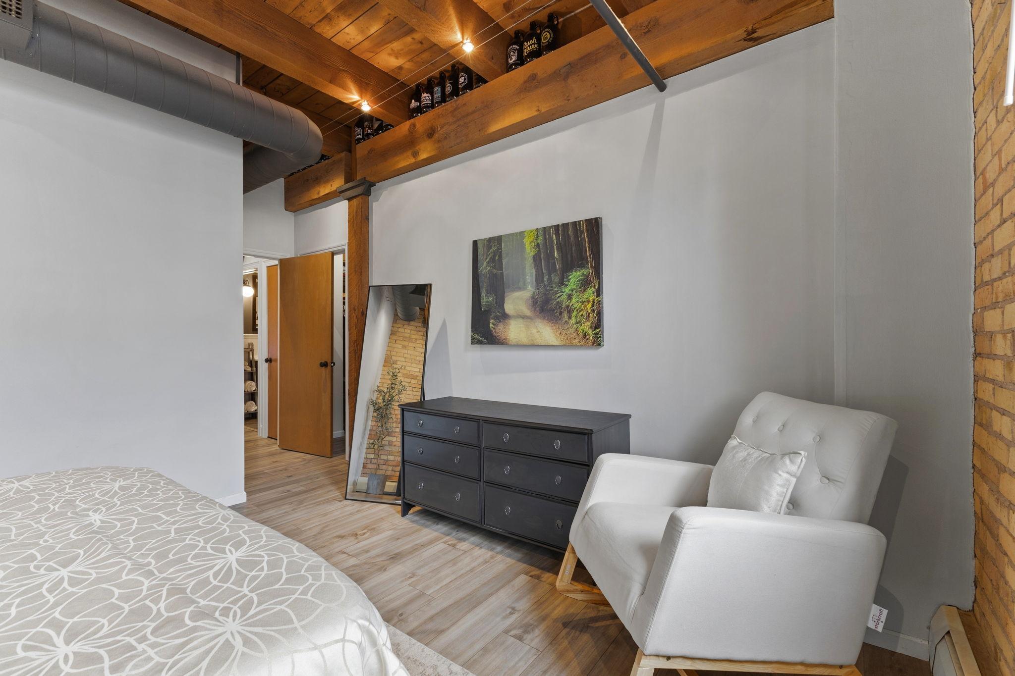 View of Residential at 400 1st Street #514, Minneapolis MN 55401, Minneapolis (12 of 28) - Mike Wilen | Minnesota Team Real Estate