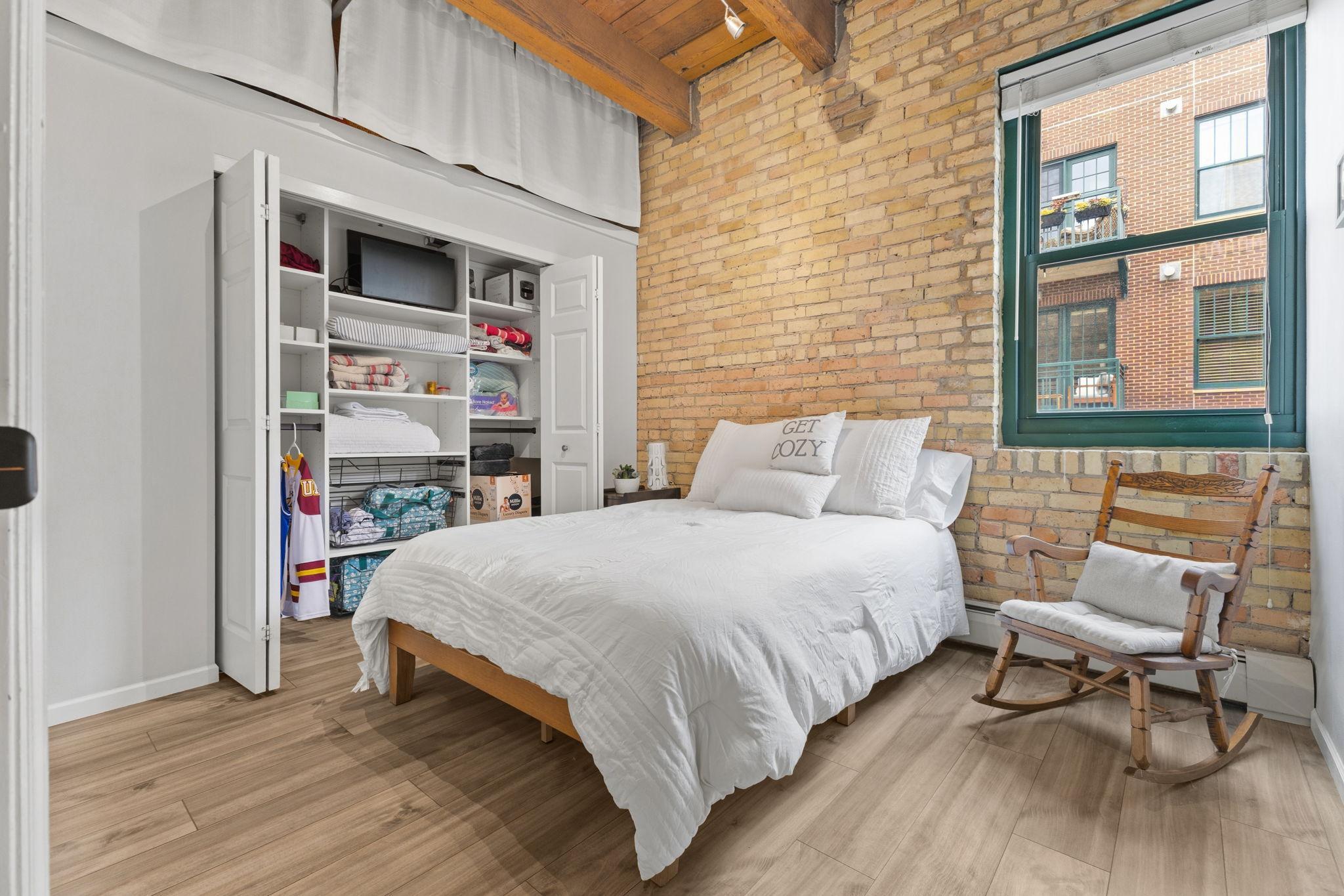 View of Residential at 400 1st Street #514, Minneapolis MN 55401, Minneapolis (15 of 28) - Mike Wilen | Minnesota Team Real Estate