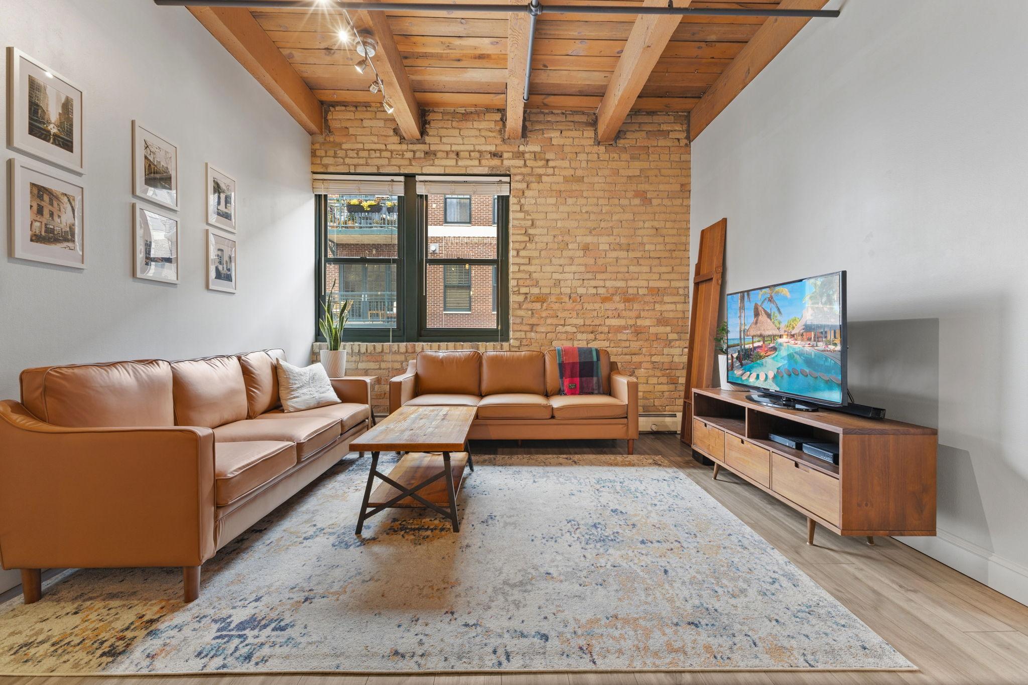 View of Residential at 400 1st Street #514, Minneapolis MN 55401, Minneapolis (8 of 28) - Mike Wilen | Minnesota Team Real Estate
