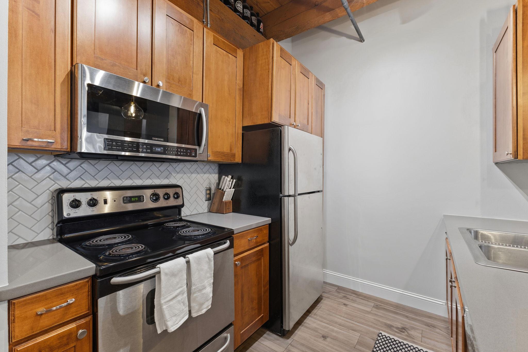 View of Residential at 400 1st Street #514, Minneapolis MN 55401, Minneapolis (4 of 28) - Mike Wilen | Minnesota Team Real Estate