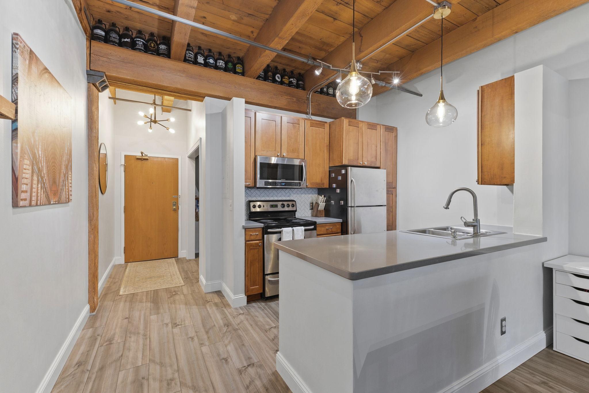 View of Residential at 400 1st Street #514, Minneapolis MN 55401, Minneapolis (3 of 28) - Mike Wilen | Minnesota Team Real Estate