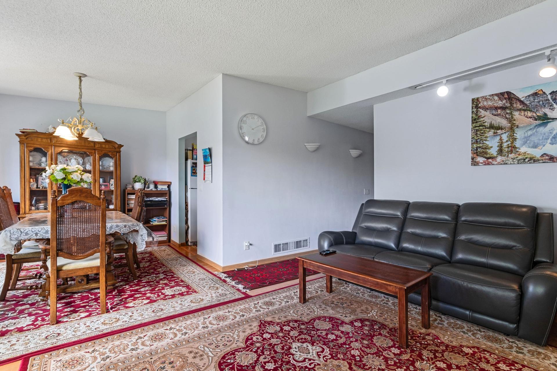 View of Residential at 142 Canabury Court, Little Canada MN 55117, Little Canada (13 of 27) - Mike Wilen | Minnesota Team Real Estate