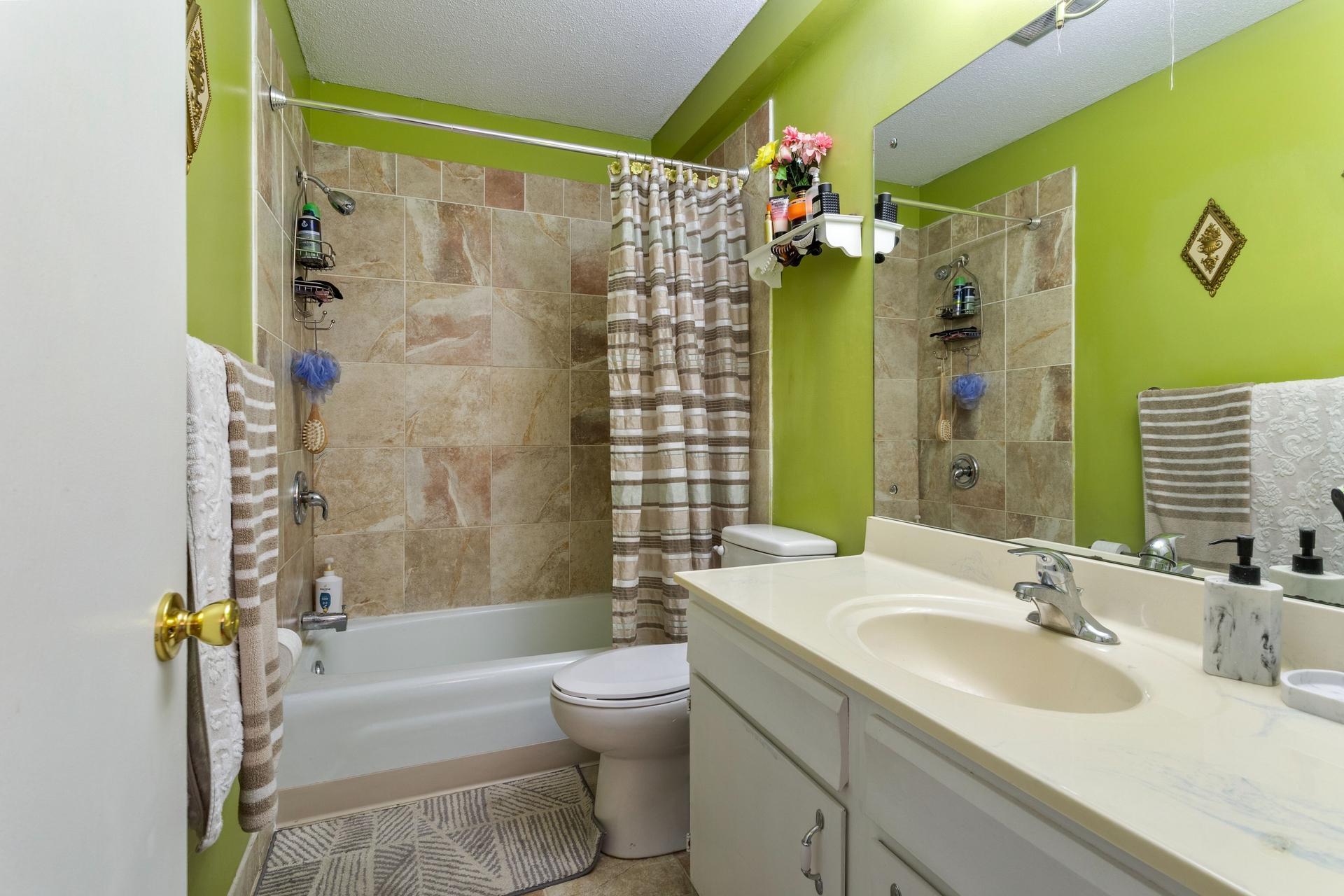 View of Residential at 142 Canabury Court, Little Canada MN 55117, Little Canada (6 of 27) - Mike Wilen | Minnesota Team Real Estate
