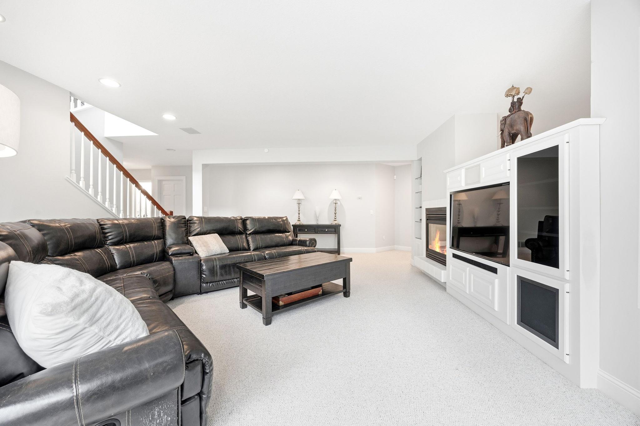 View of Residential at 1040 Bayside Lane, Mound MN 55364, Mound (29 of 34) - Mike Wilen | Minnesota Team Real Estate