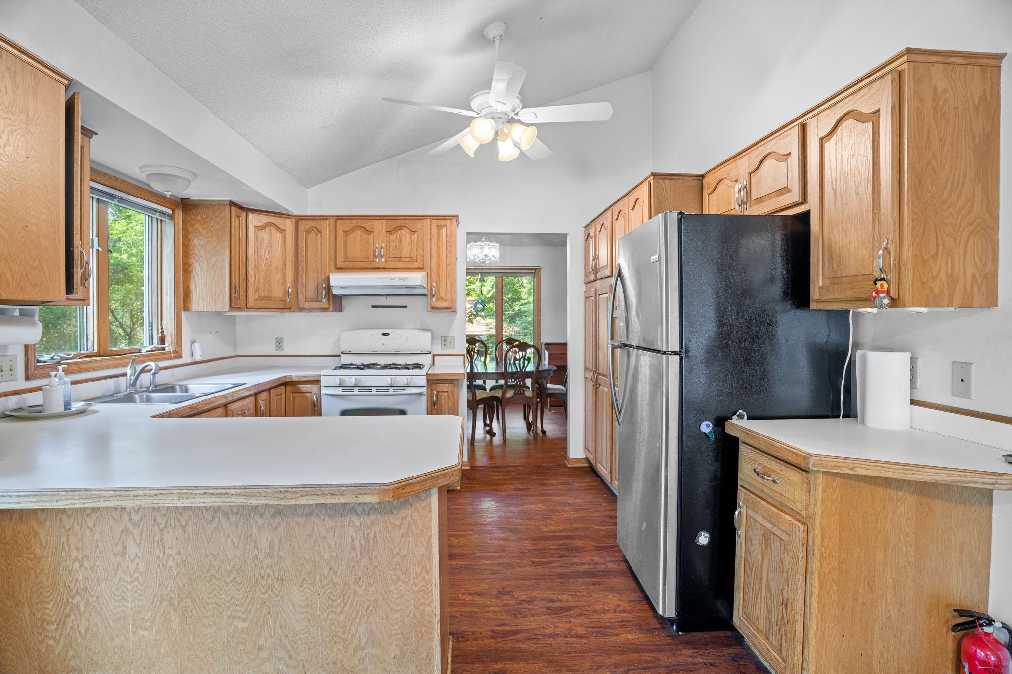 View of Residential at 4512 Williston Road, Minnetonka MN 55345, Minnetonka (4 of 23) - Mike Wilen | Minnesota Team Real Estate