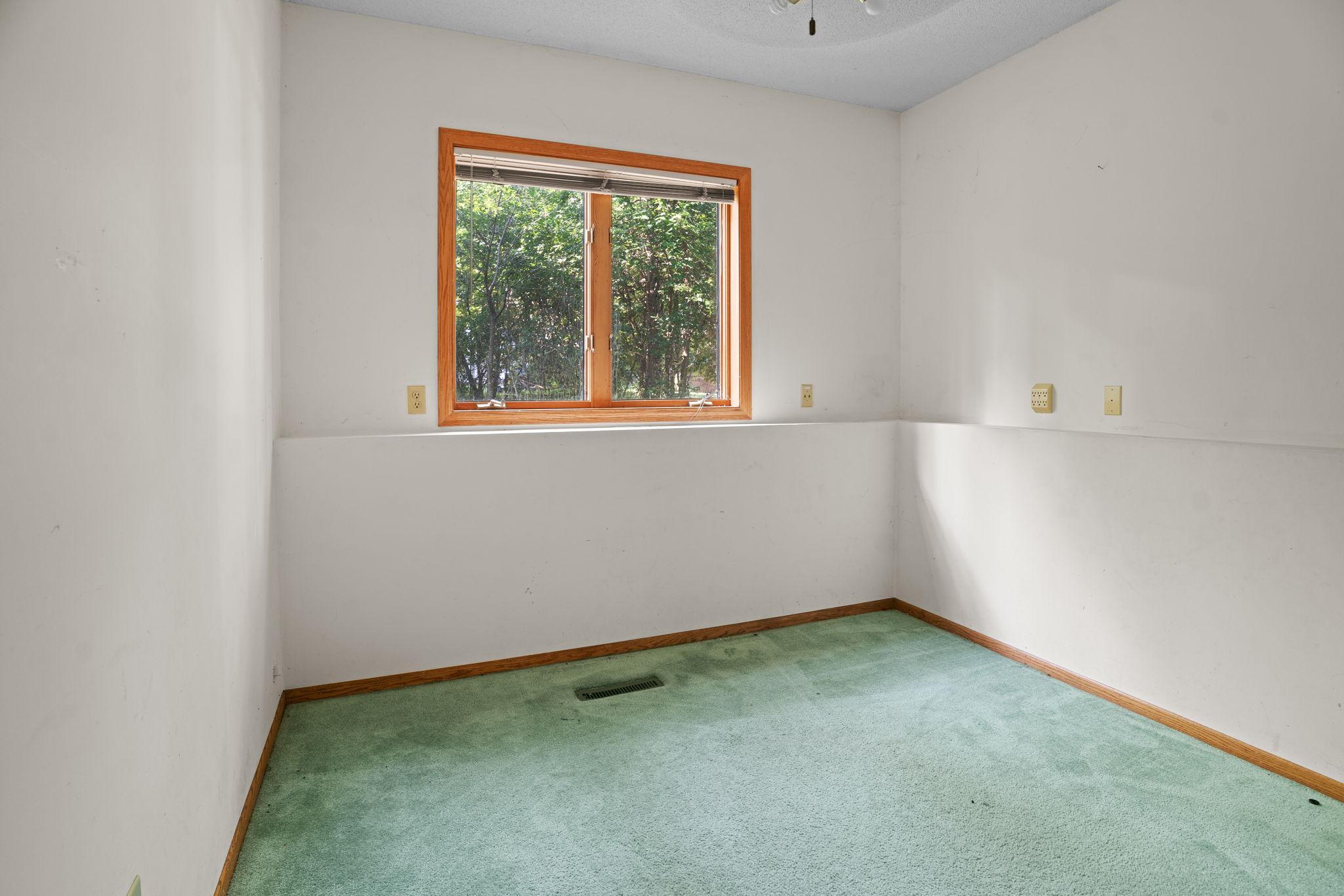 View of Residential at 4512 Williston Road, Minnetonka MN 55345, Minnetonka (17 of 23) - Mike Wilen | Minnesota Team Real Estate