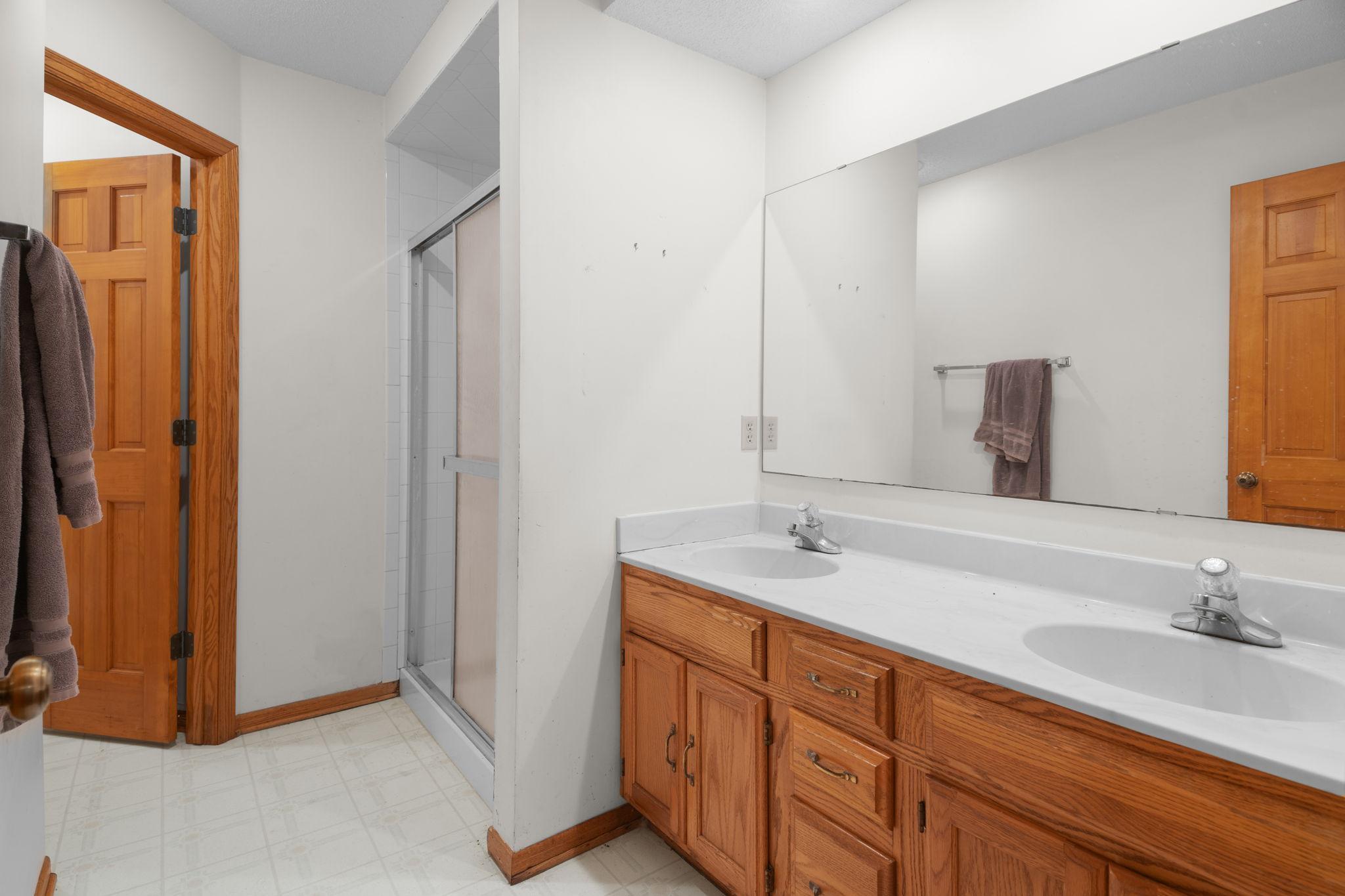View of Residential at 4512 Williston Road, Minnetonka MN 55345, Minnetonka (18 of 23) - Mike Wilen | Minnesota Team Real Estate