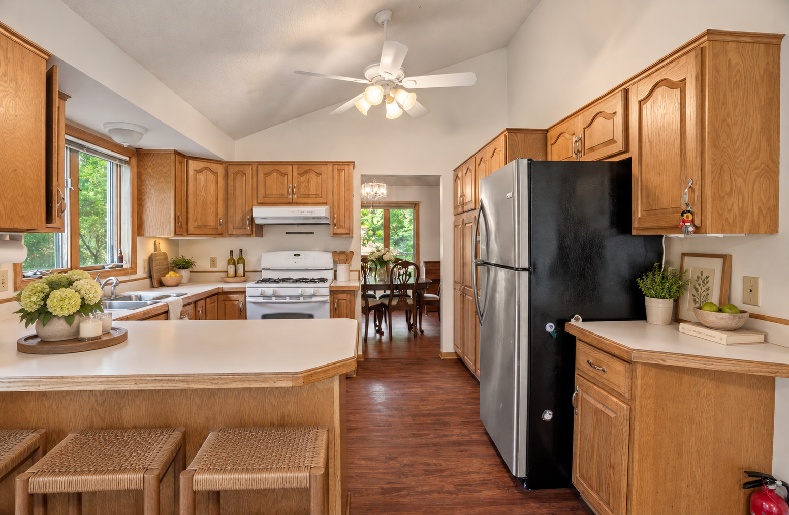 View of Residential at 4512 Williston Road, Minnetonka MN 55345, Minnetonka (5 of 41) - Mike Wilen | Minnesota Team Real Estate