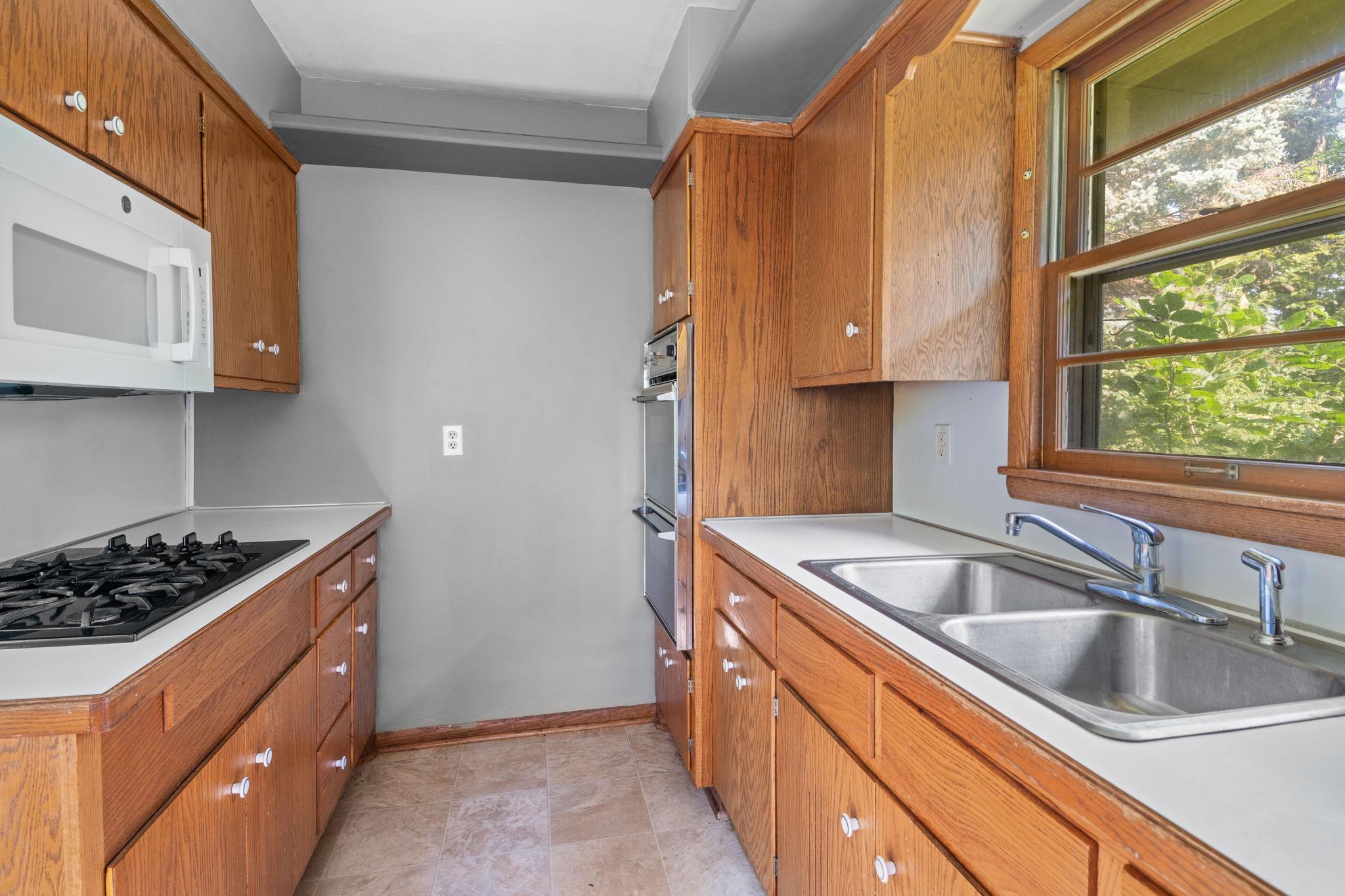 View of Residential at 14901 Highway 7, Minnetonka MN 55345, Minnetonka (4 of 19) - Mike Wilen | Minnesota Team Real Estate