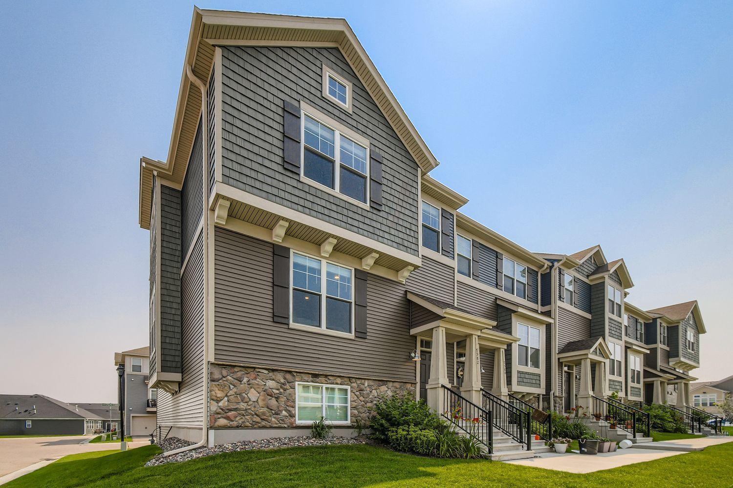 View of Residential at 7582 38th Street, Oakdale MN 55128, Oakdale - Mike Wilen | Minnesota Team Real Estate