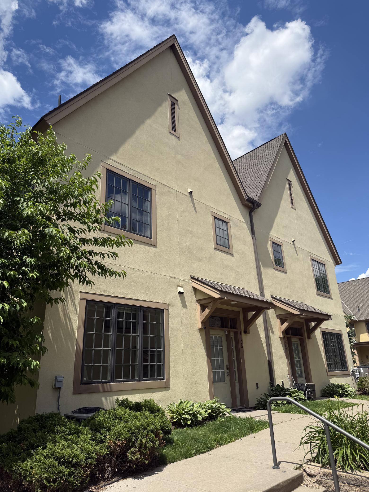 View of Residential at 1105 10th Avenue, Minneapolis MN 55411, Minneapolis - Mike Wilen | Minnesota Team Real Estate