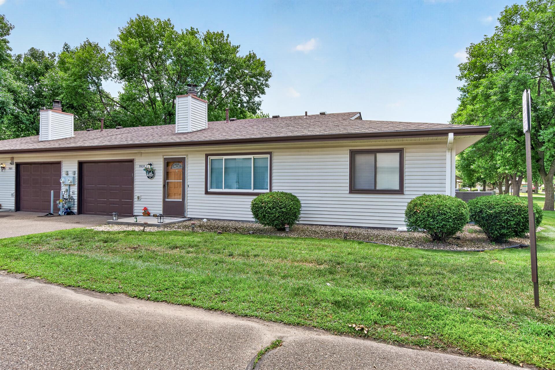 View of Residential at 7819 85th Court, Brooklyn Park MN 55445, Brooklyn Park (3 of 13) - Mike Wilen | Minnesota Team Real Estate