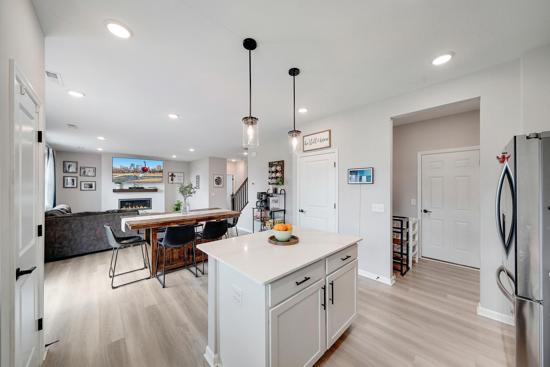 View of Residential at 12813 Weber Lane, Rogers MN 55374, Rogers (16 of 34) - Mike Wilen | Minnesota Team Real Estate